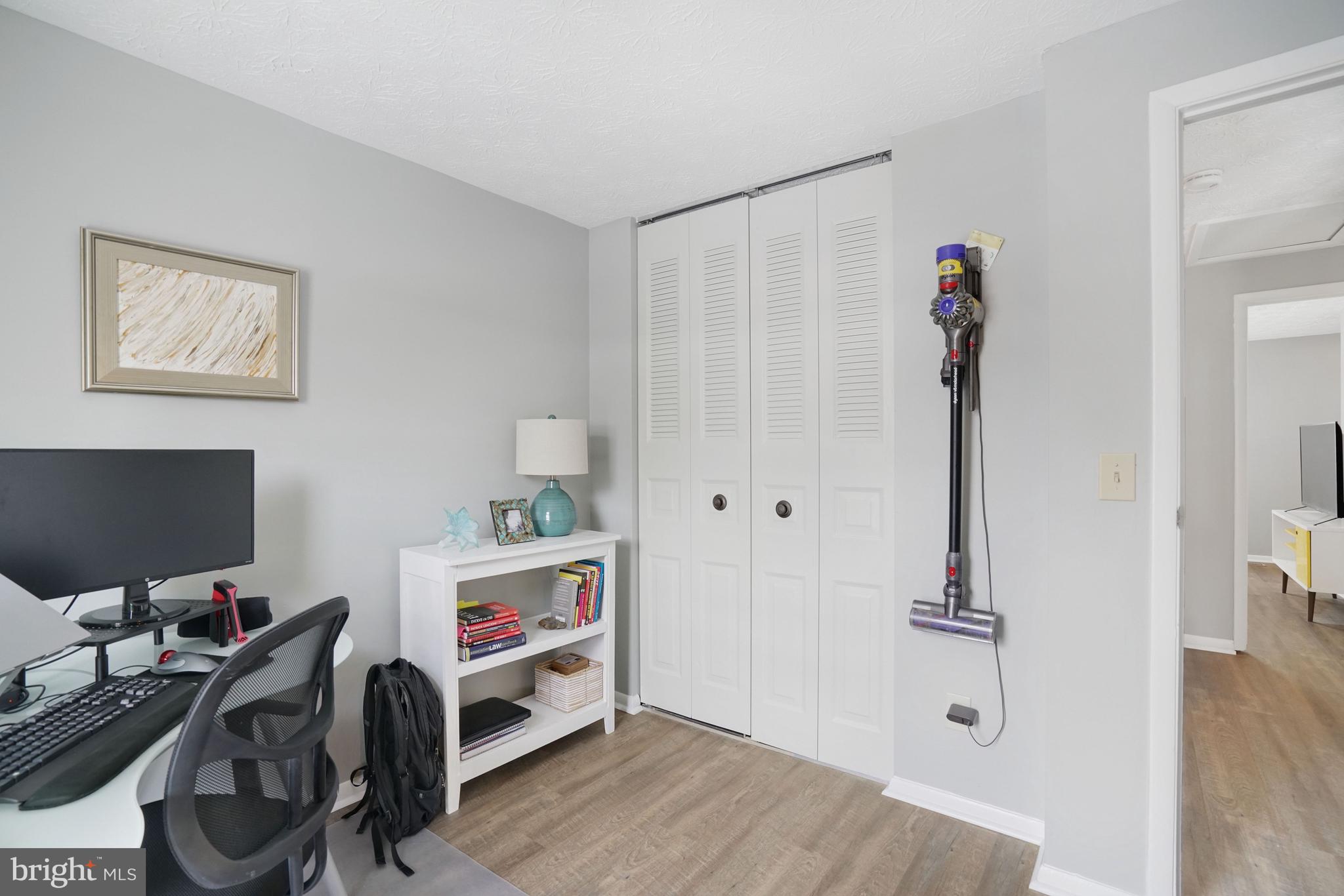 7724 CAMP ALGER AVENUE