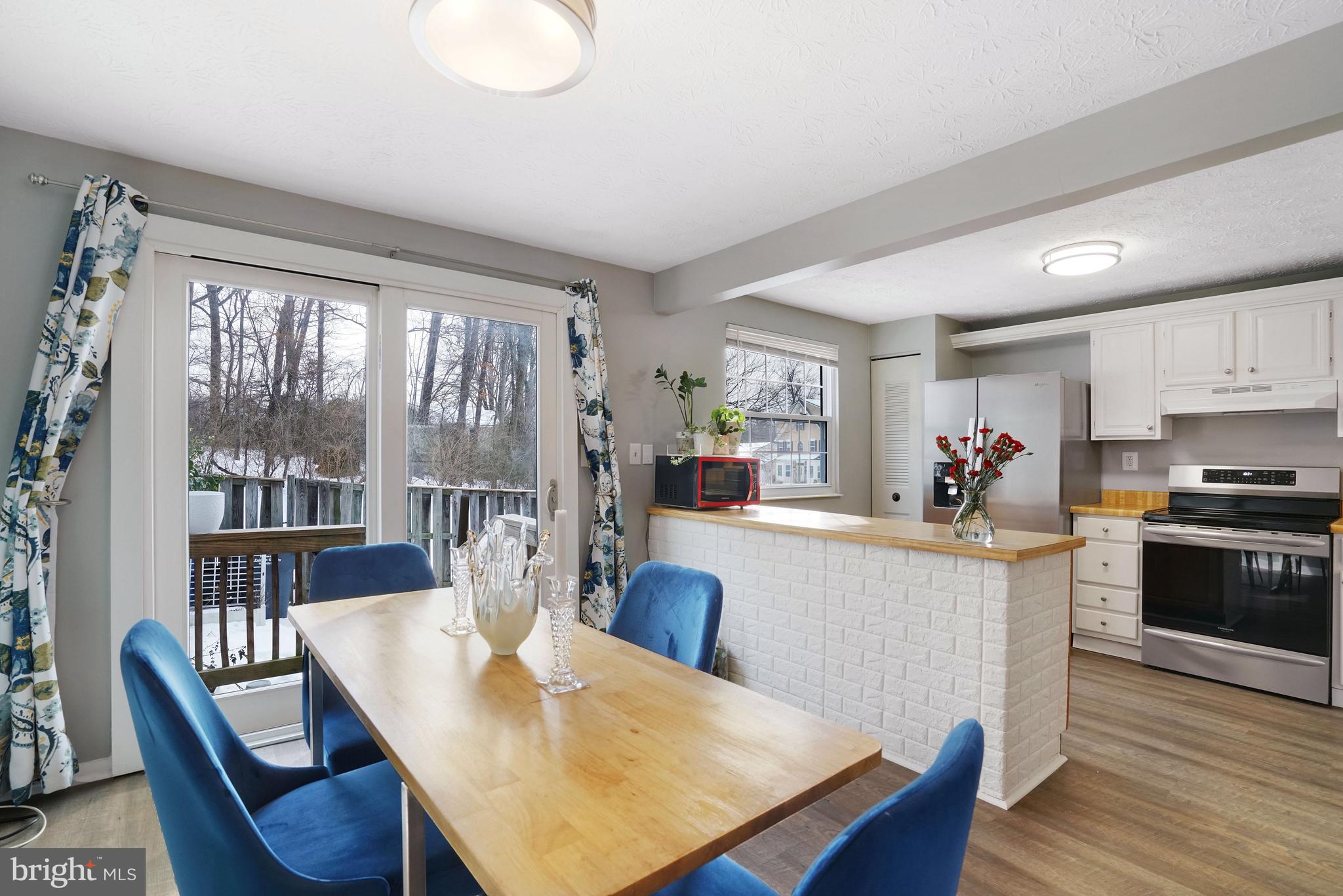 7724 CAMP ALGER AVENUE