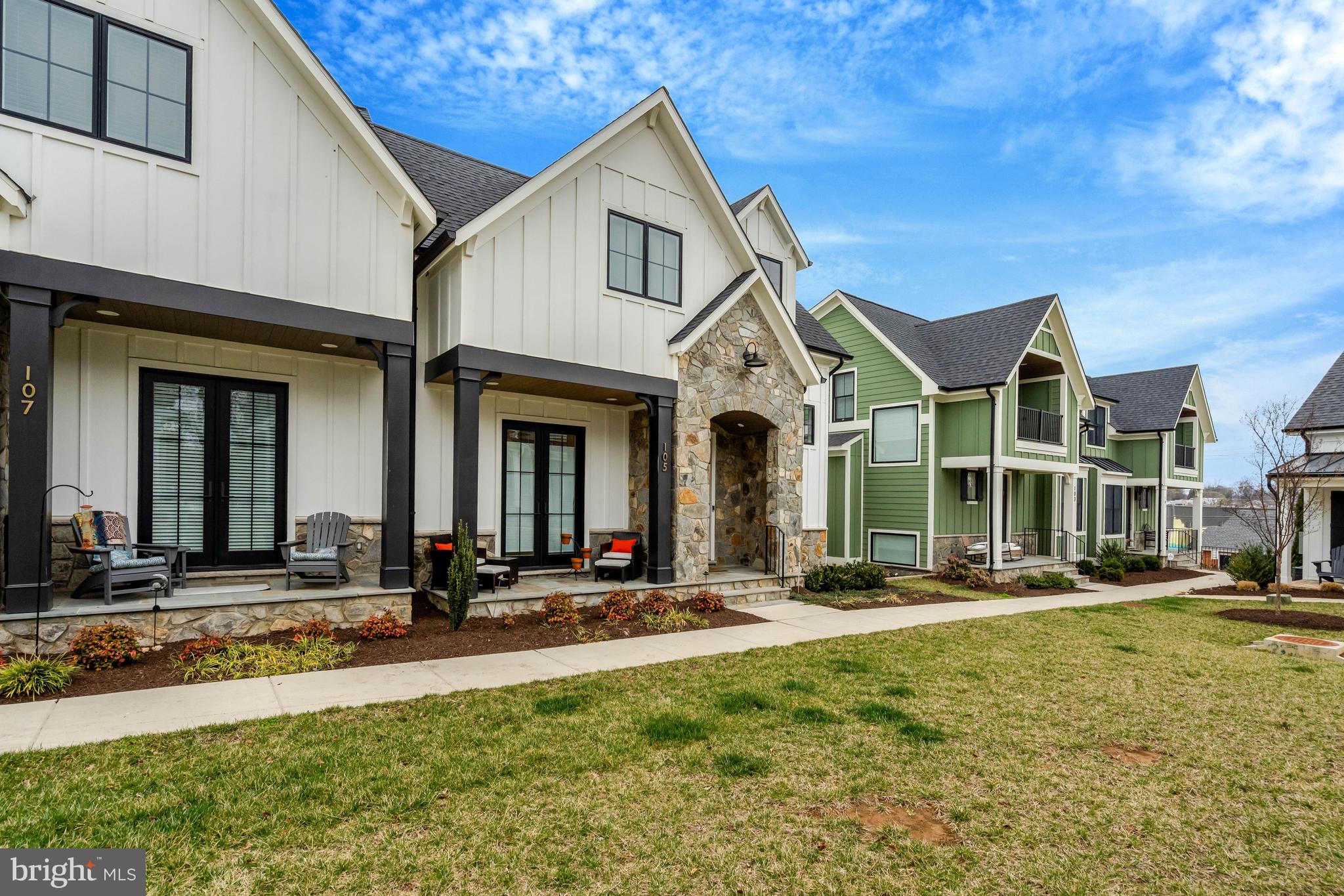 105 COURTHOUSE ROAD SW