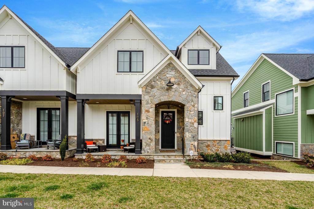 105 COURTHOUSE ROAD SW