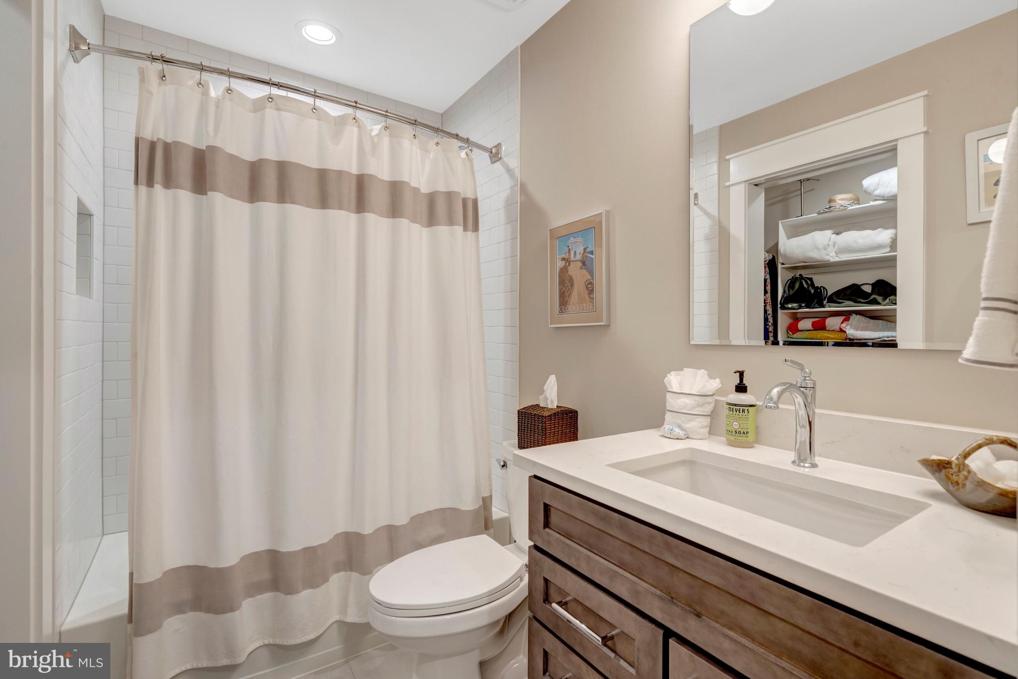 105 COURTHOUSE ROAD SW