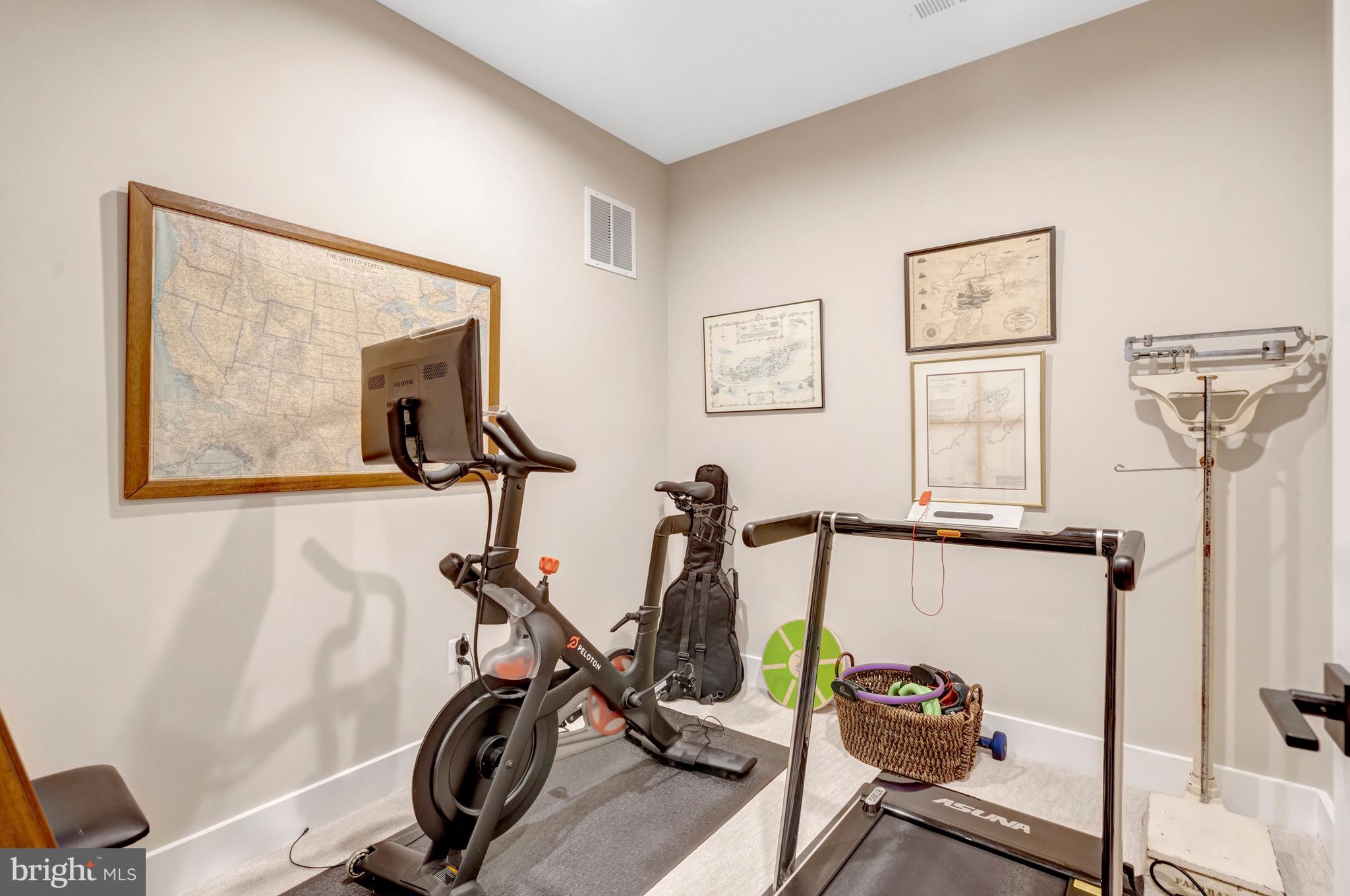 105 COURTHOUSE ROAD SW