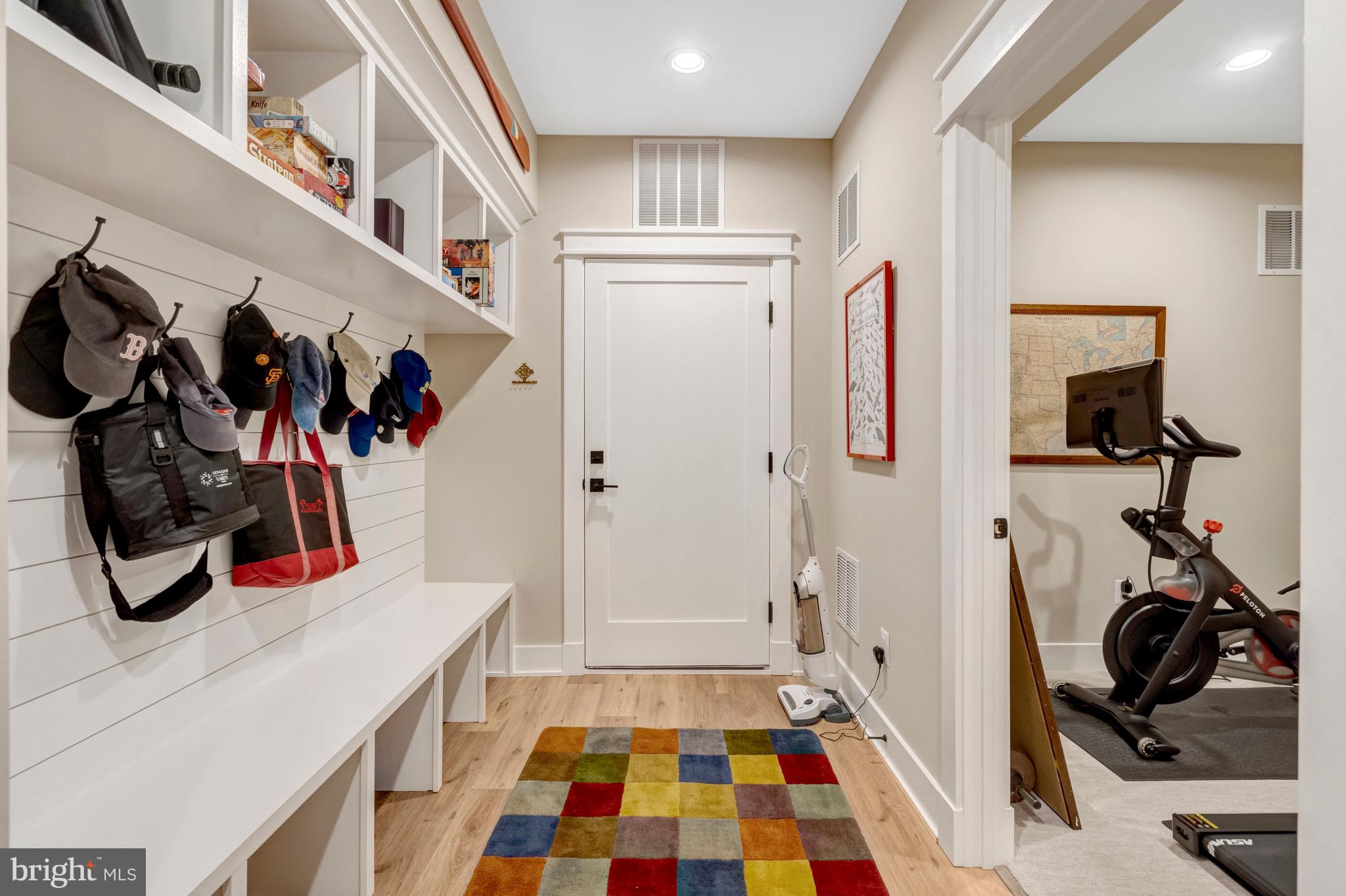 105 COURTHOUSE ROAD SW