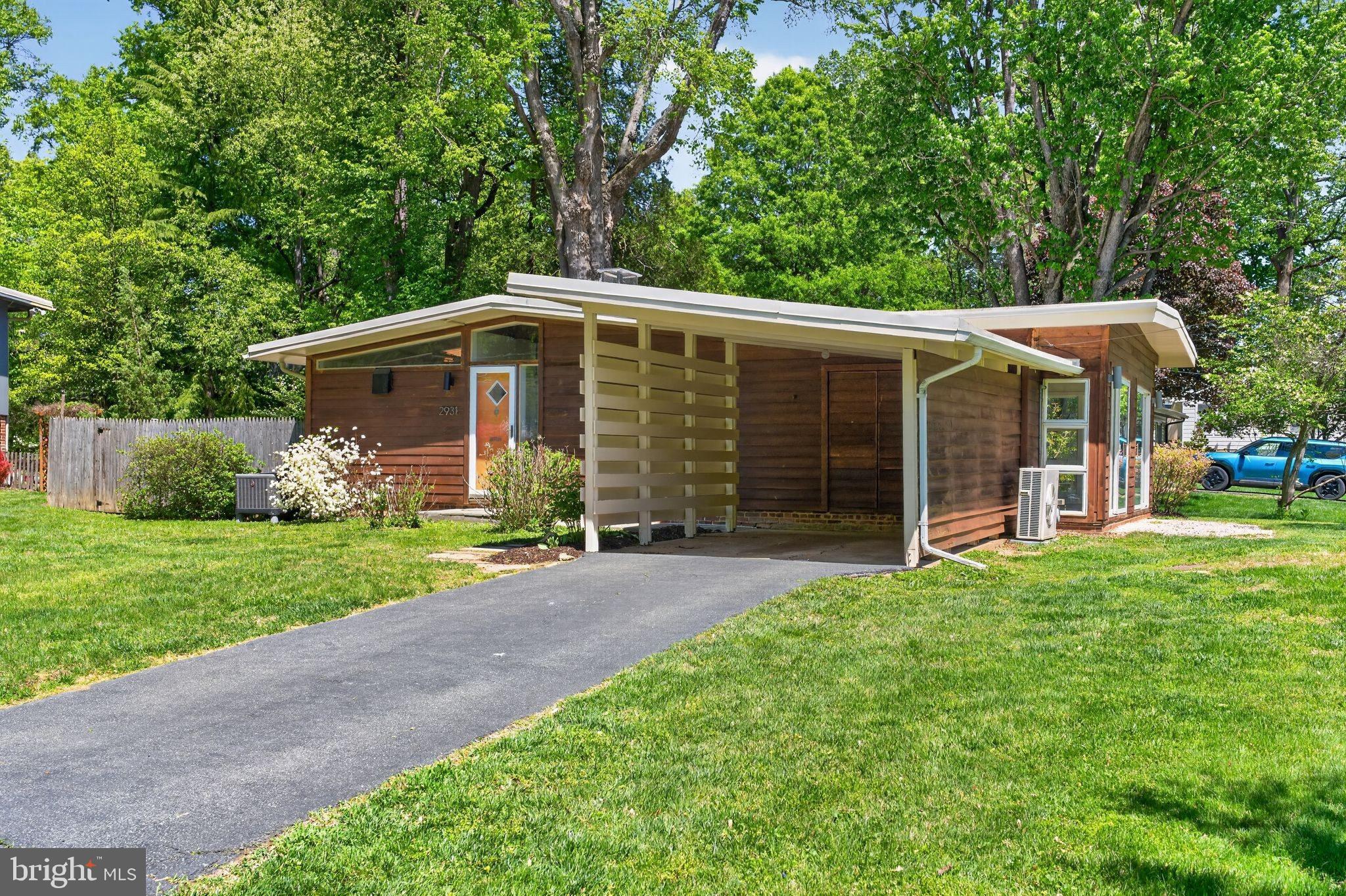 2931 PINE SPRING ROAD