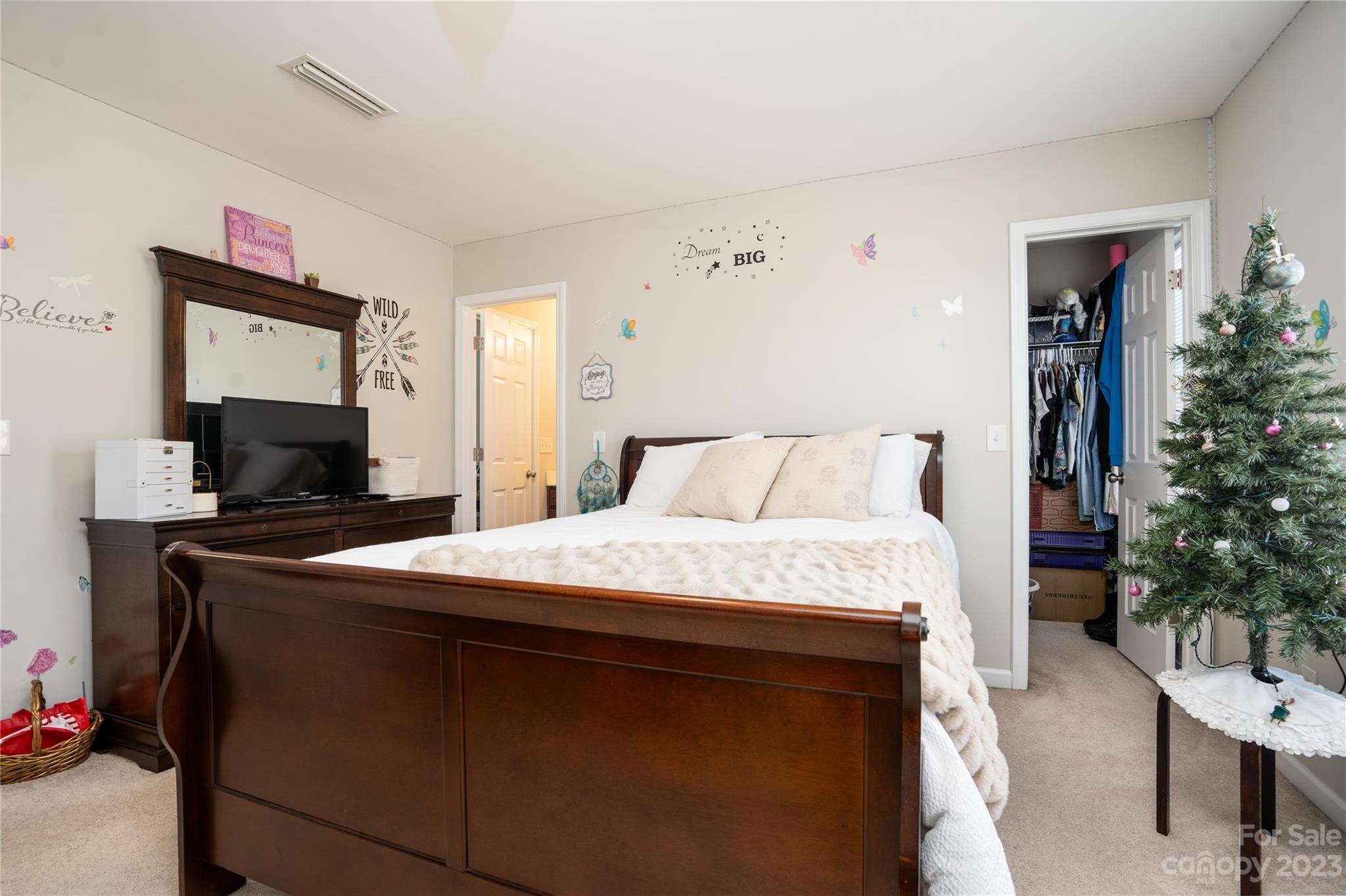 400 Landis Oak Way