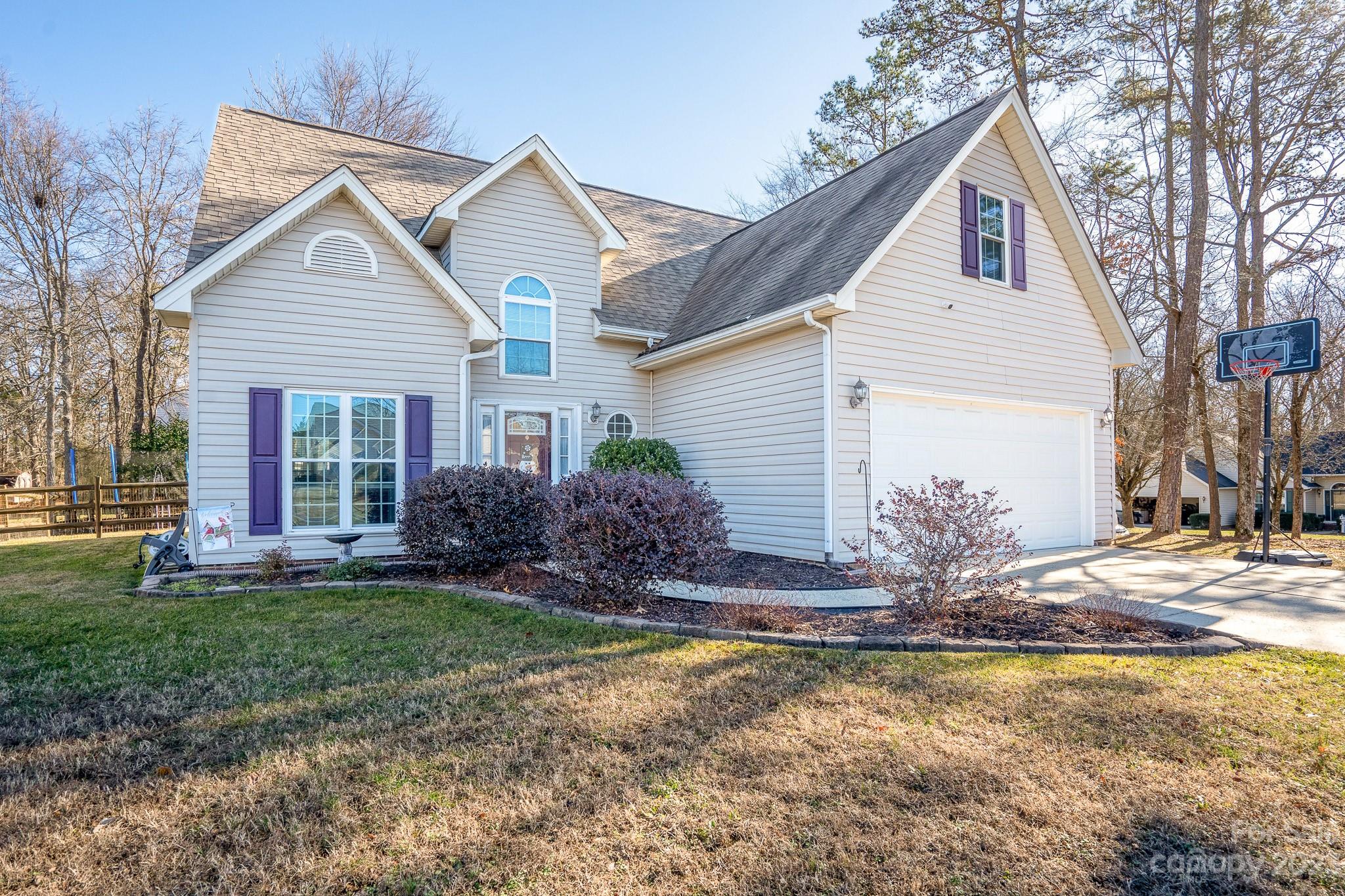 1220 Midlake Road