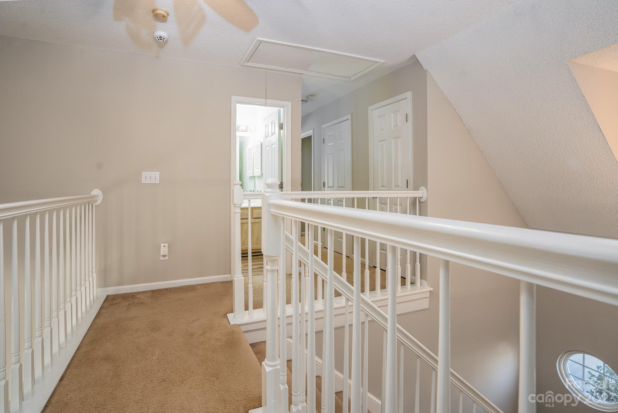 1220 Midlake Road
