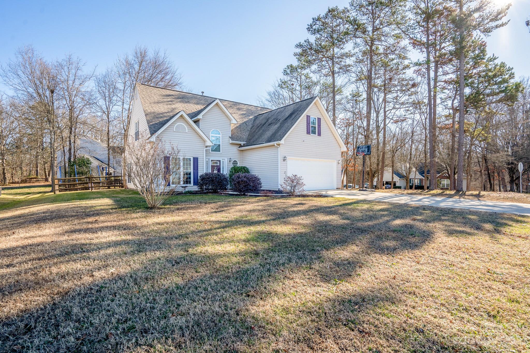 1220 Midlake Road
