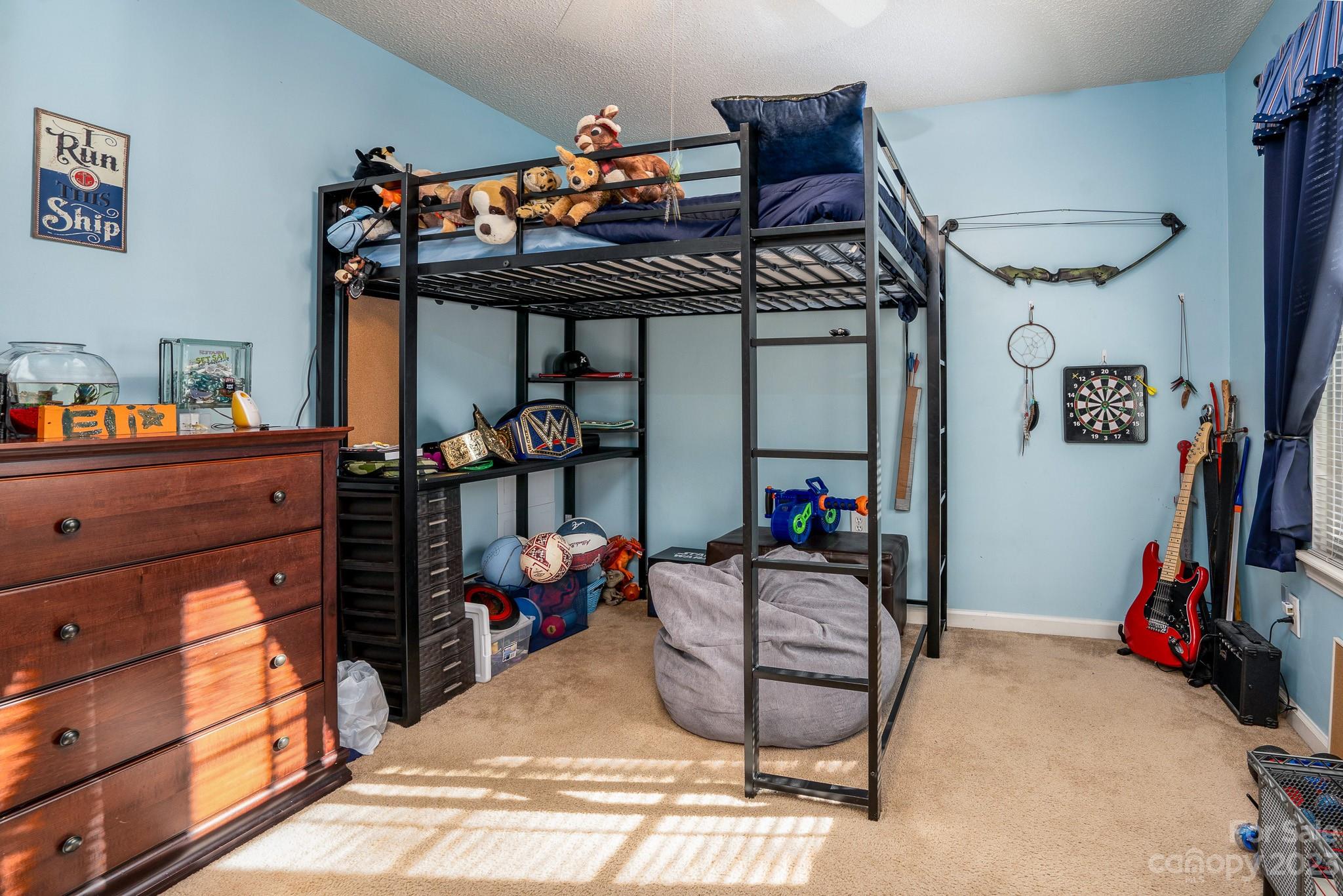 1220 Midlake Road