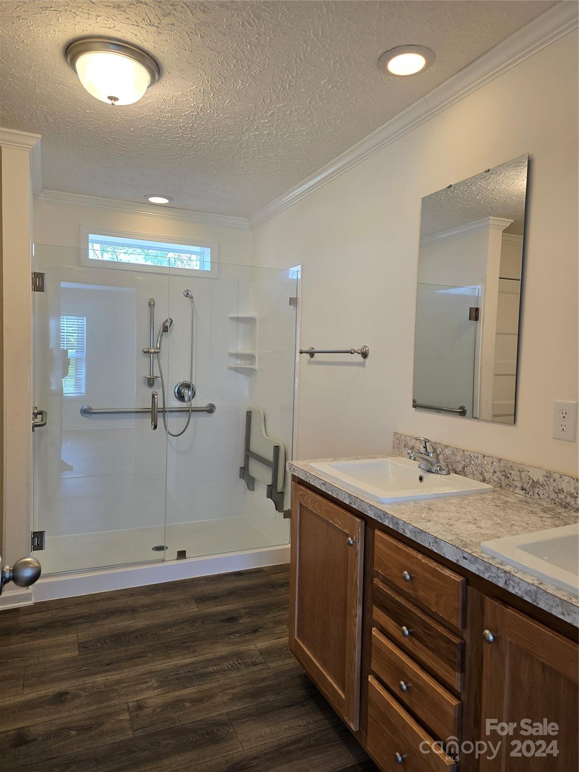 5928 Raintree Circle