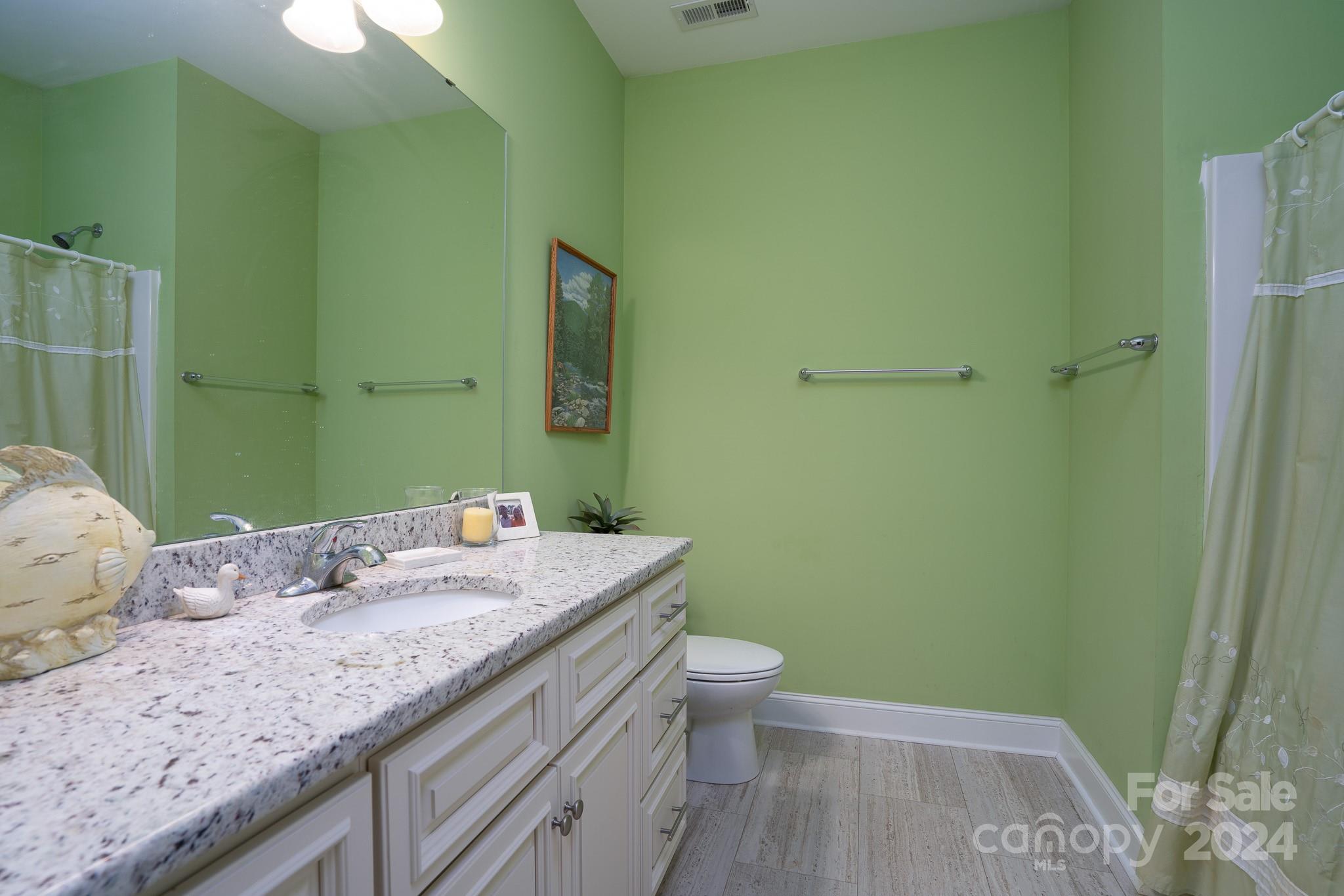 483 Pepperstone Avenue