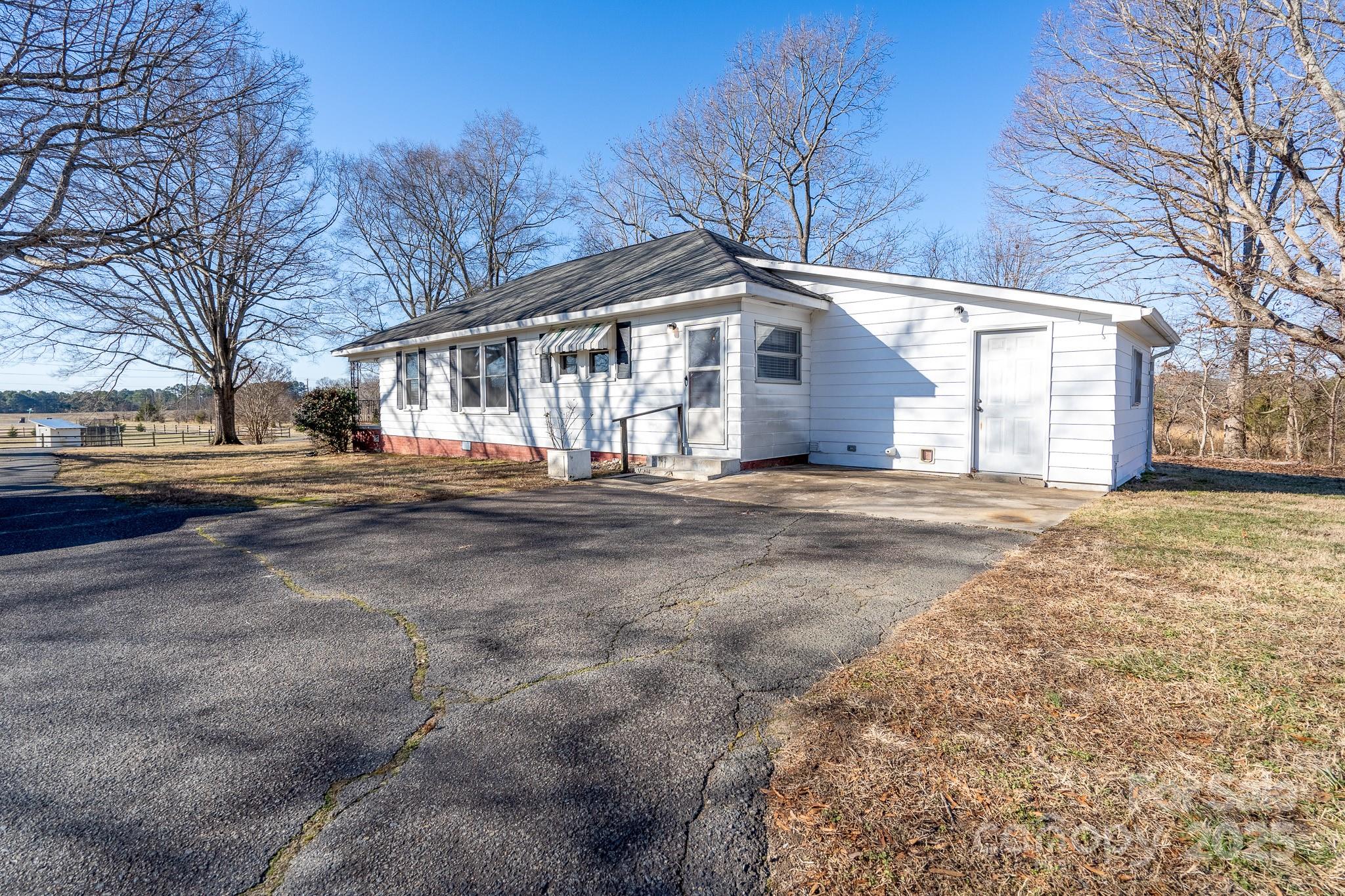 170 Friendship Lane