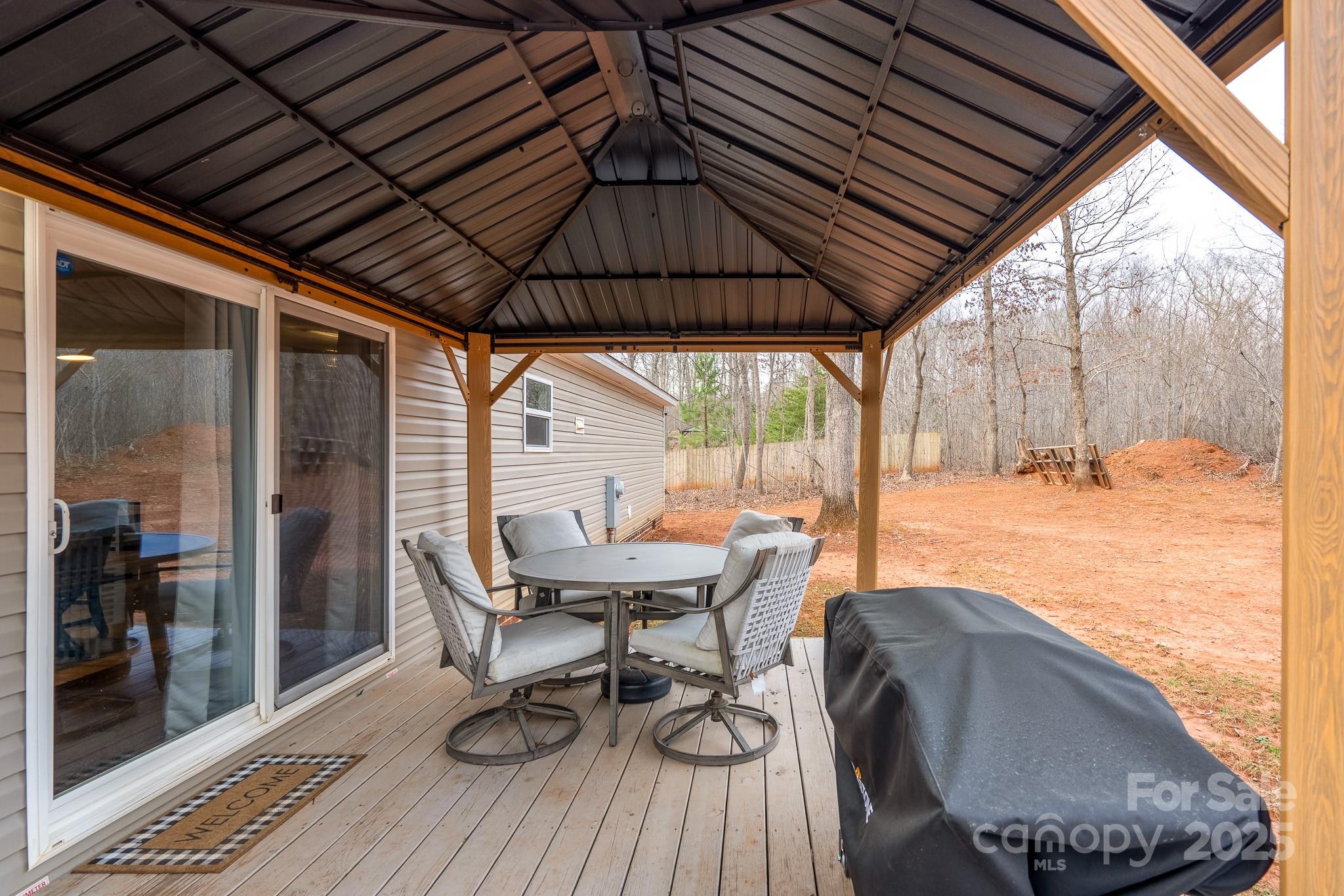 1795 Kestrel Valley Lane