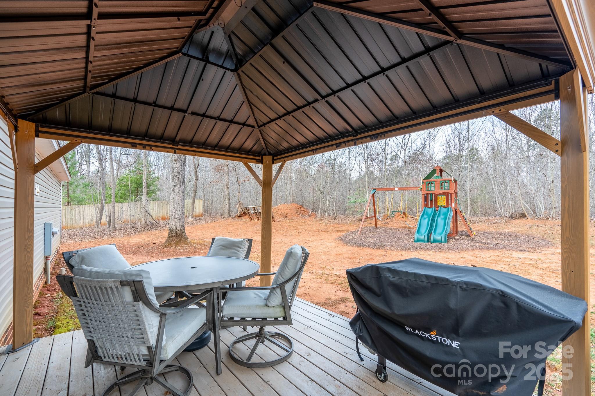 1795 Kestrel Valley Lane