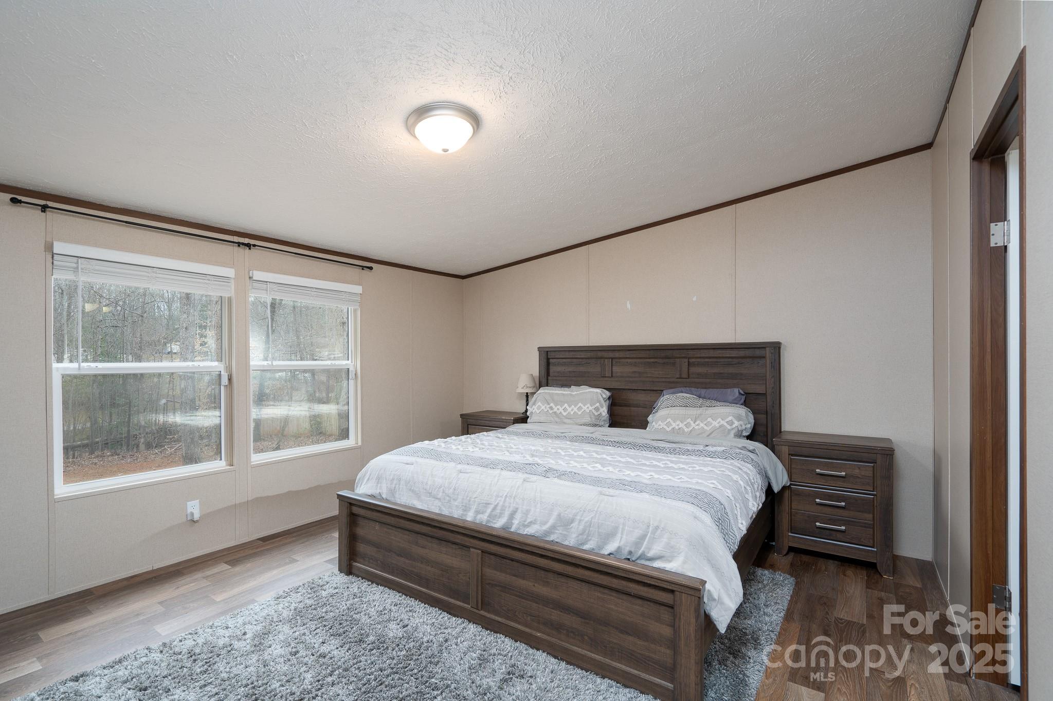 1795 Kestrel Valley Lane