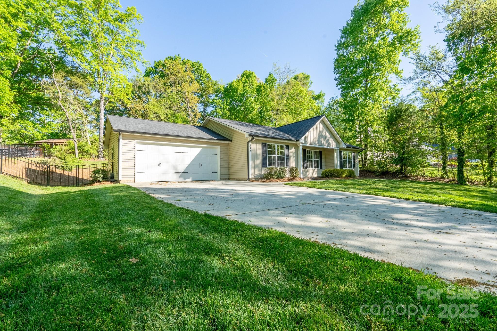 556 Westwood Drive