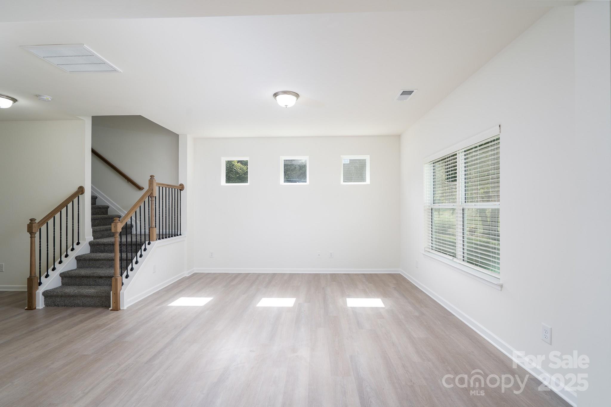312 Settlers Grove Lane