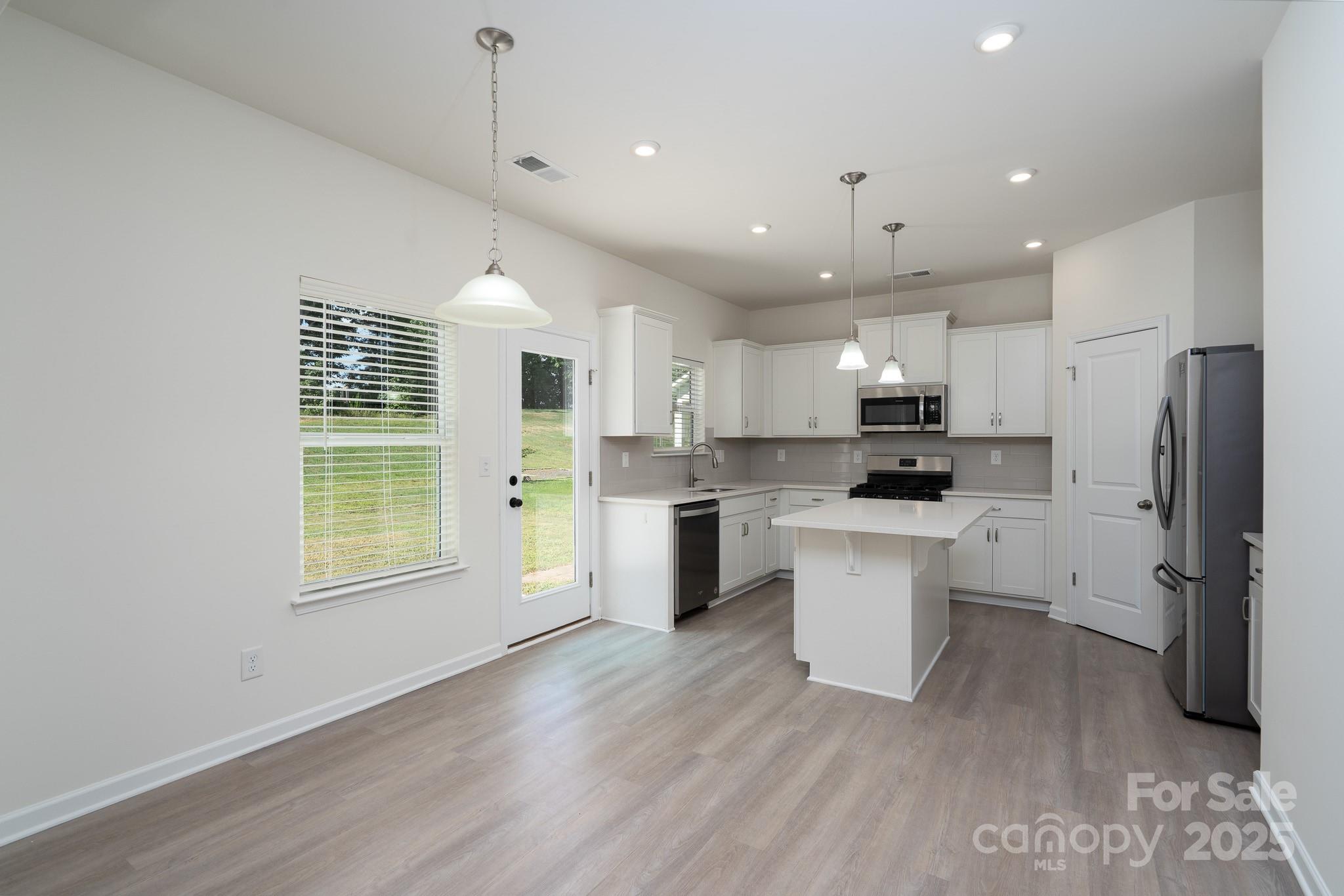 312 Settlers Grove Lane