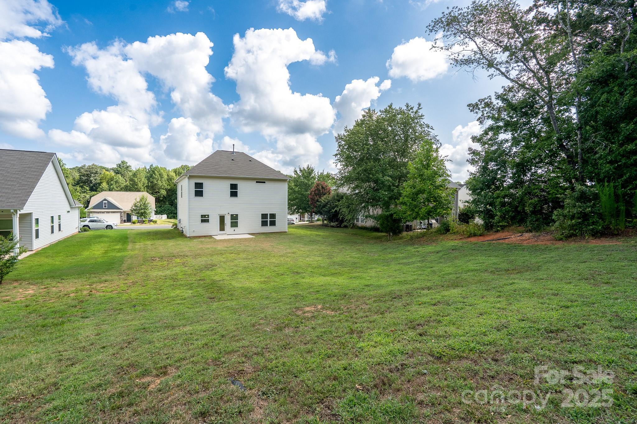 312 Settlers Grove Lane