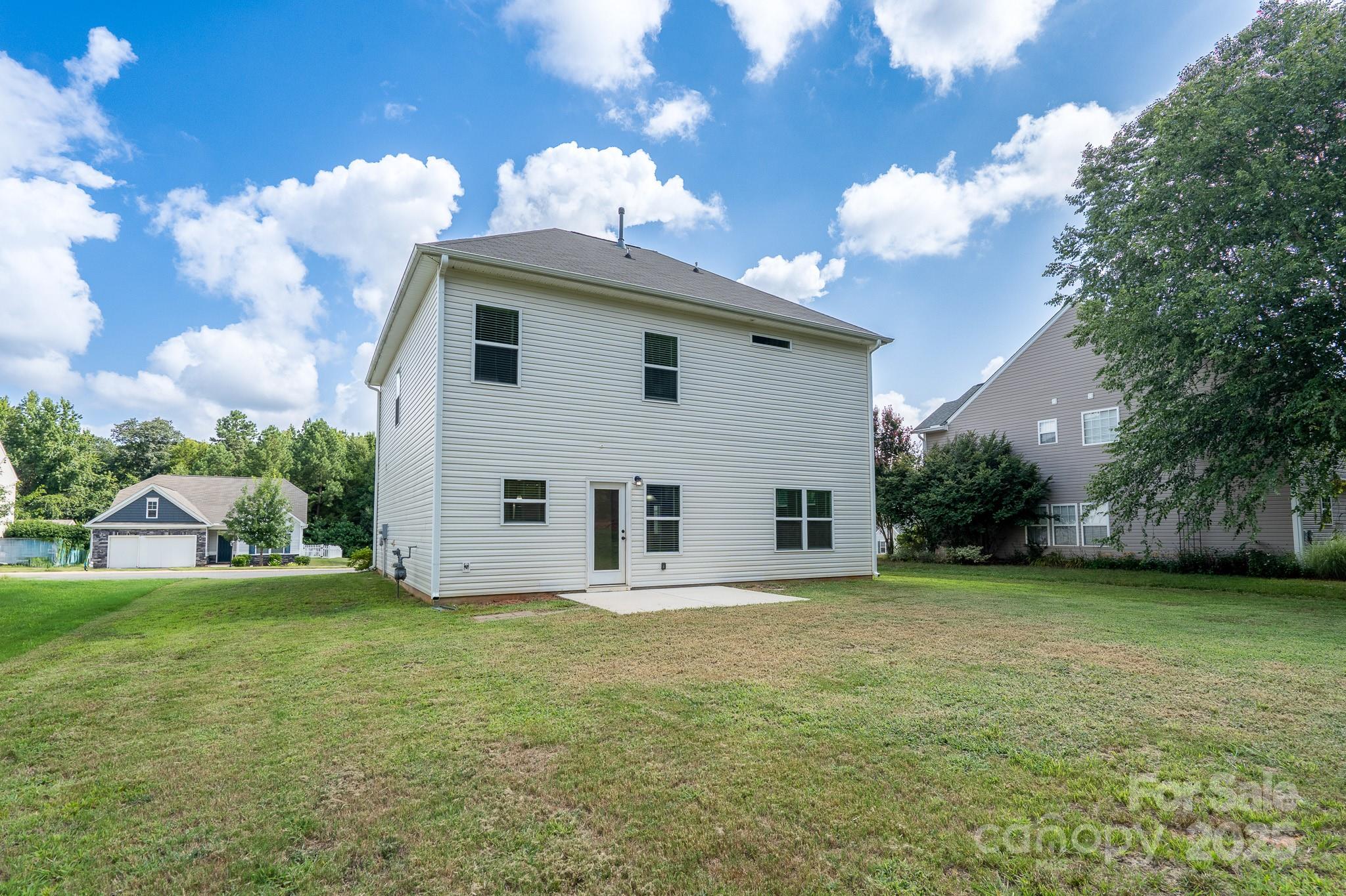 312 Settlers Grove Lane