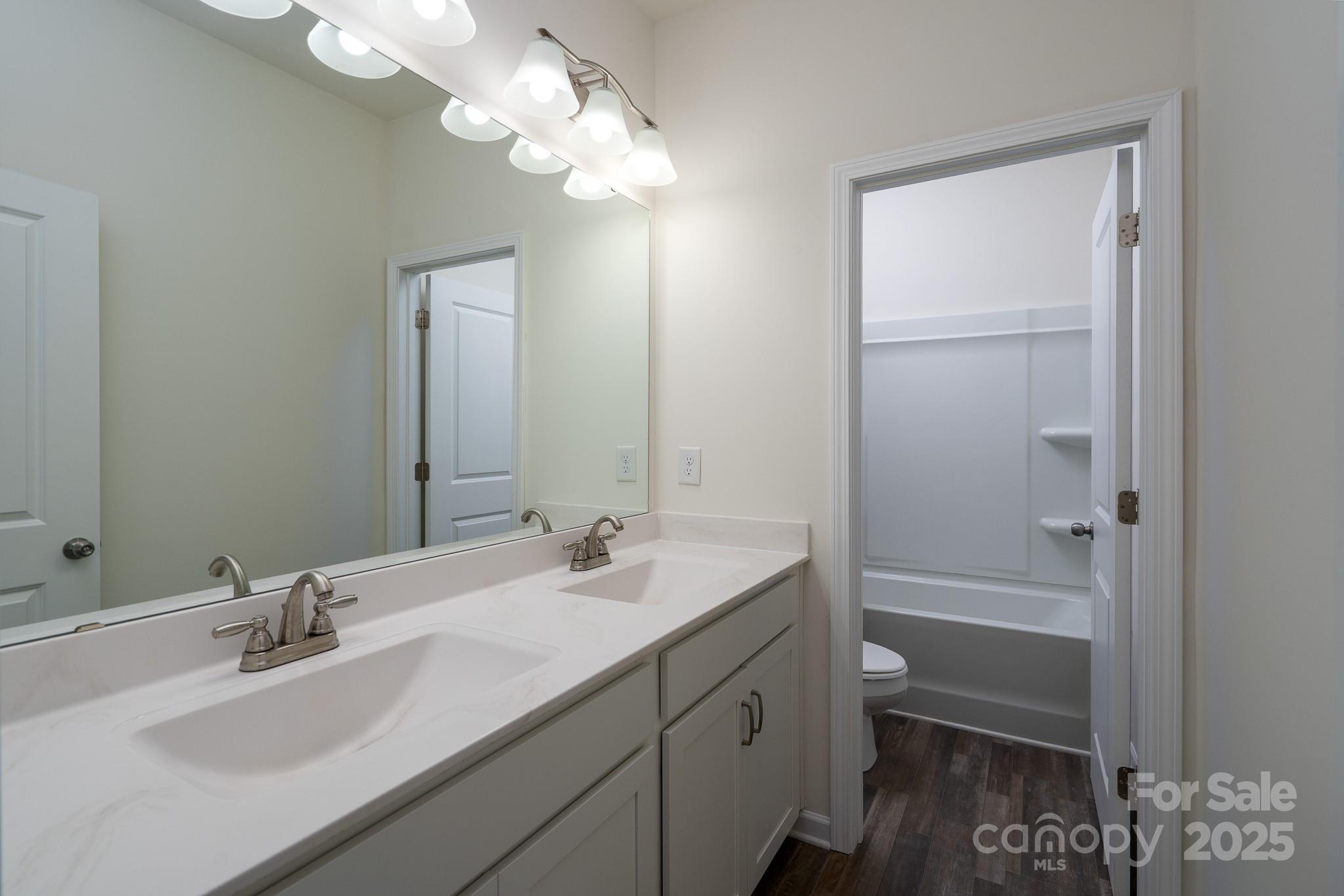 312 Settlers Grove Lane