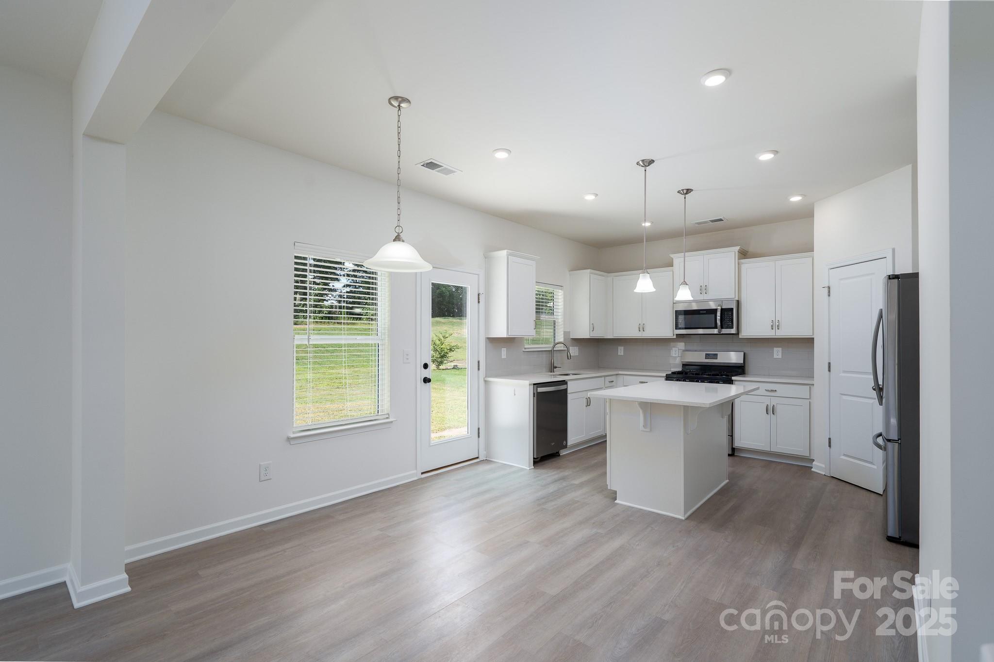 312 Settlers Grove Lane