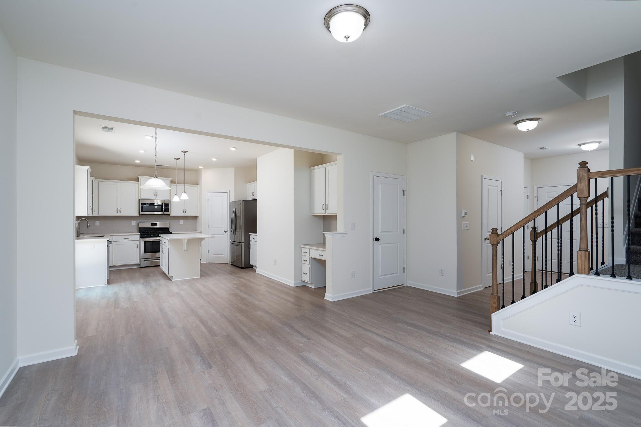 312 Settlers Grove Lane