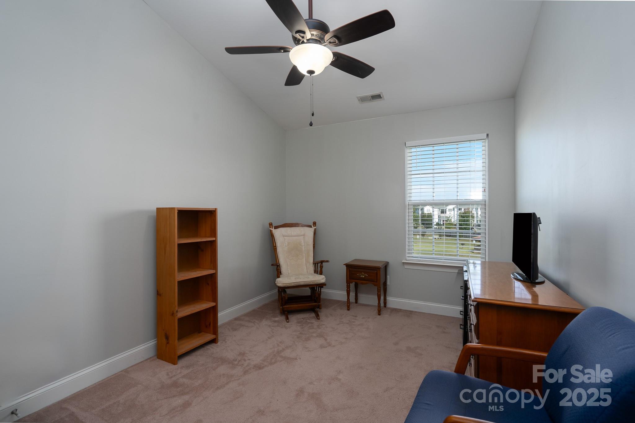 287 Halton Crossing Drive SW