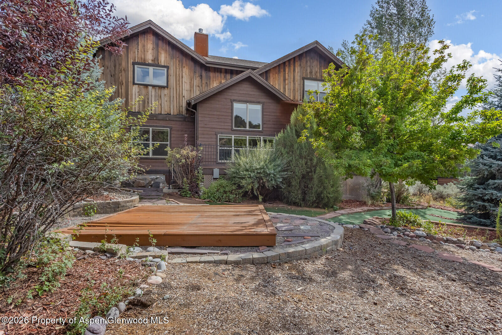 101 Cliffrose Way