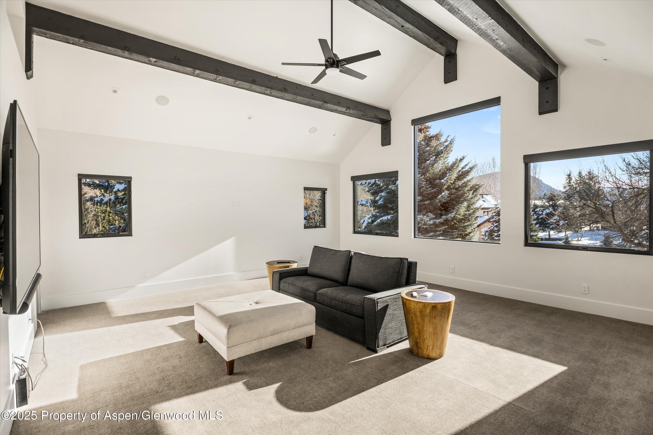 139 River Glen Road