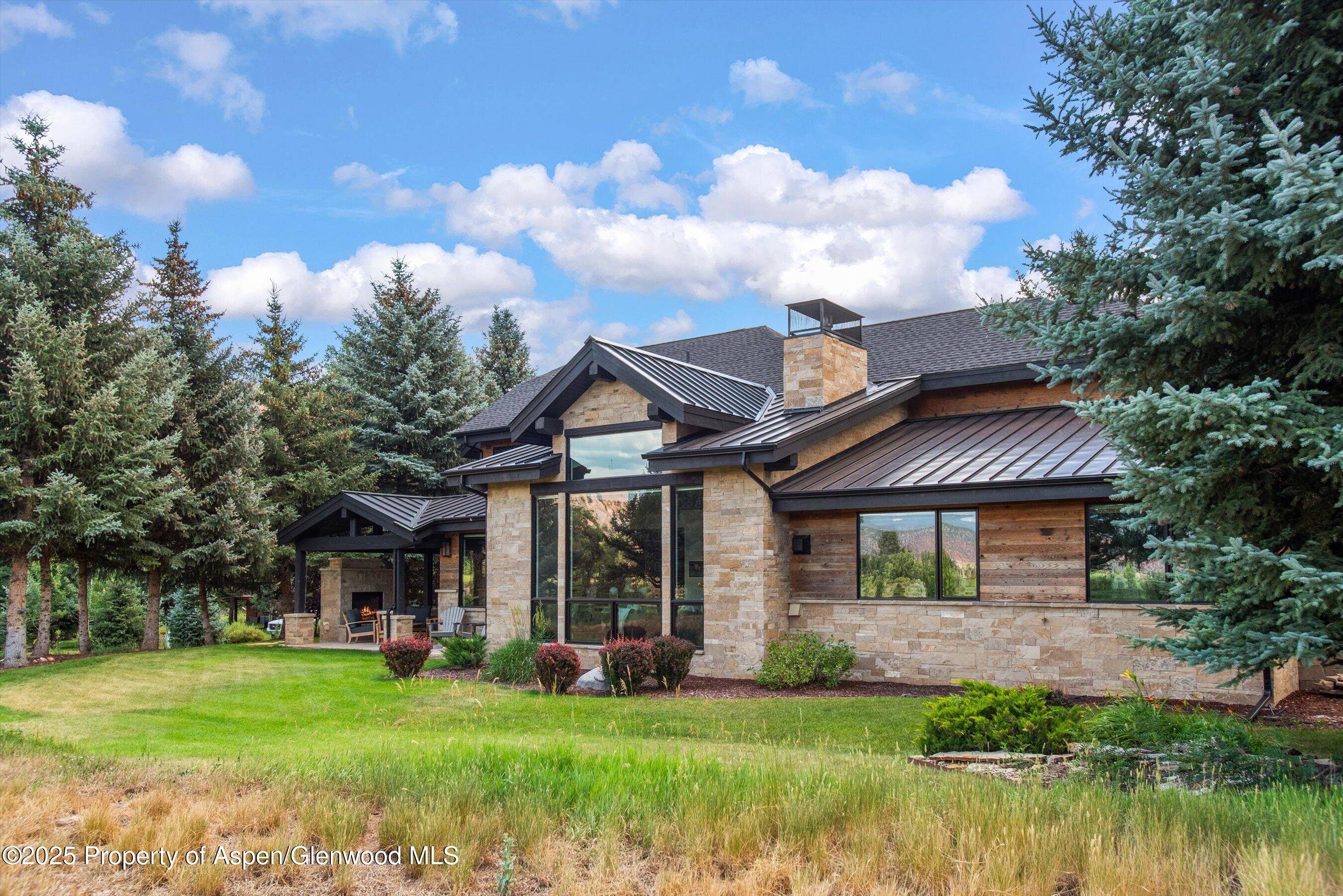 139 River Glen Road
