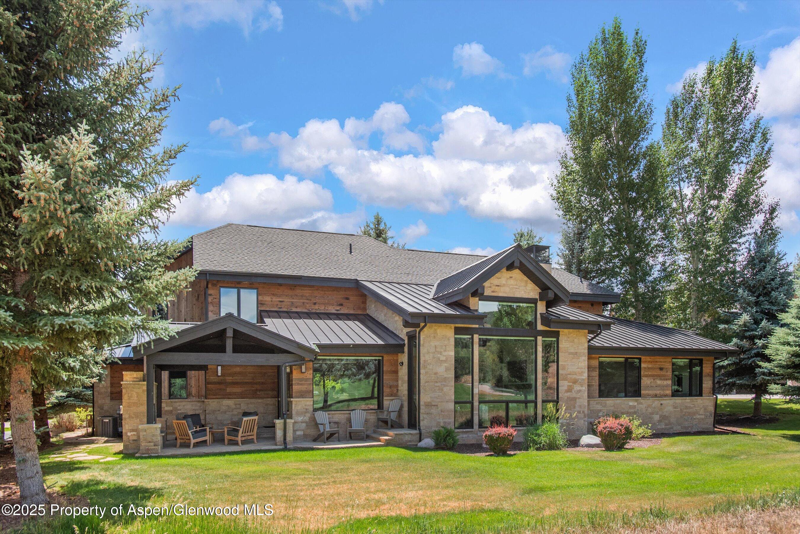 139 River Glen Road