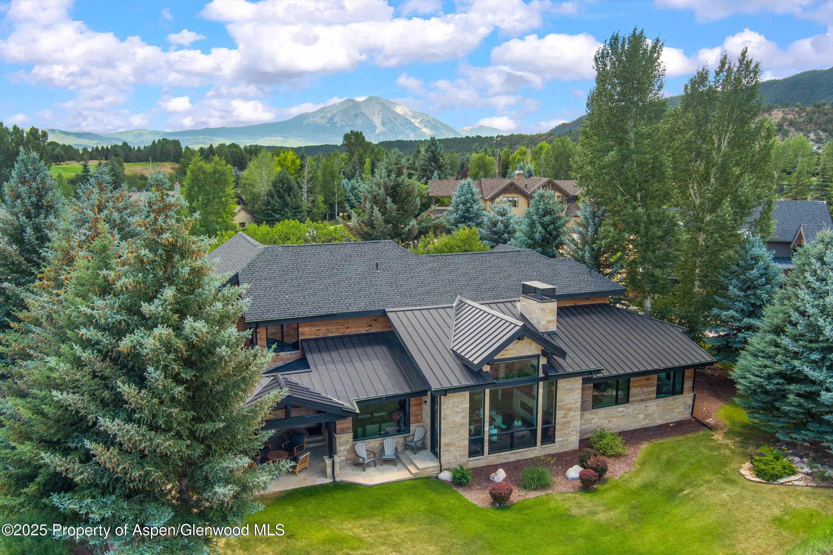 139 River Glen Road