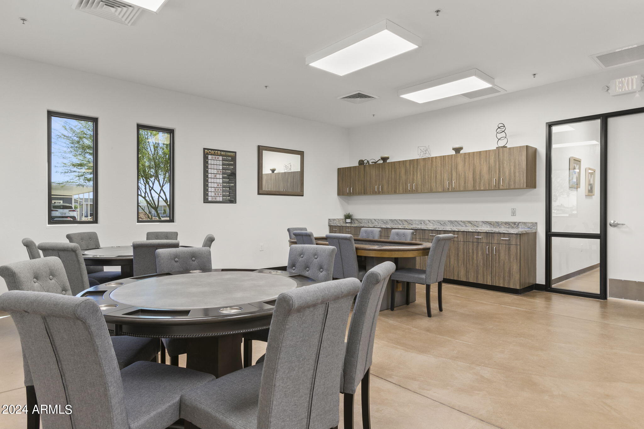 312 E ONEIL Drive, 144