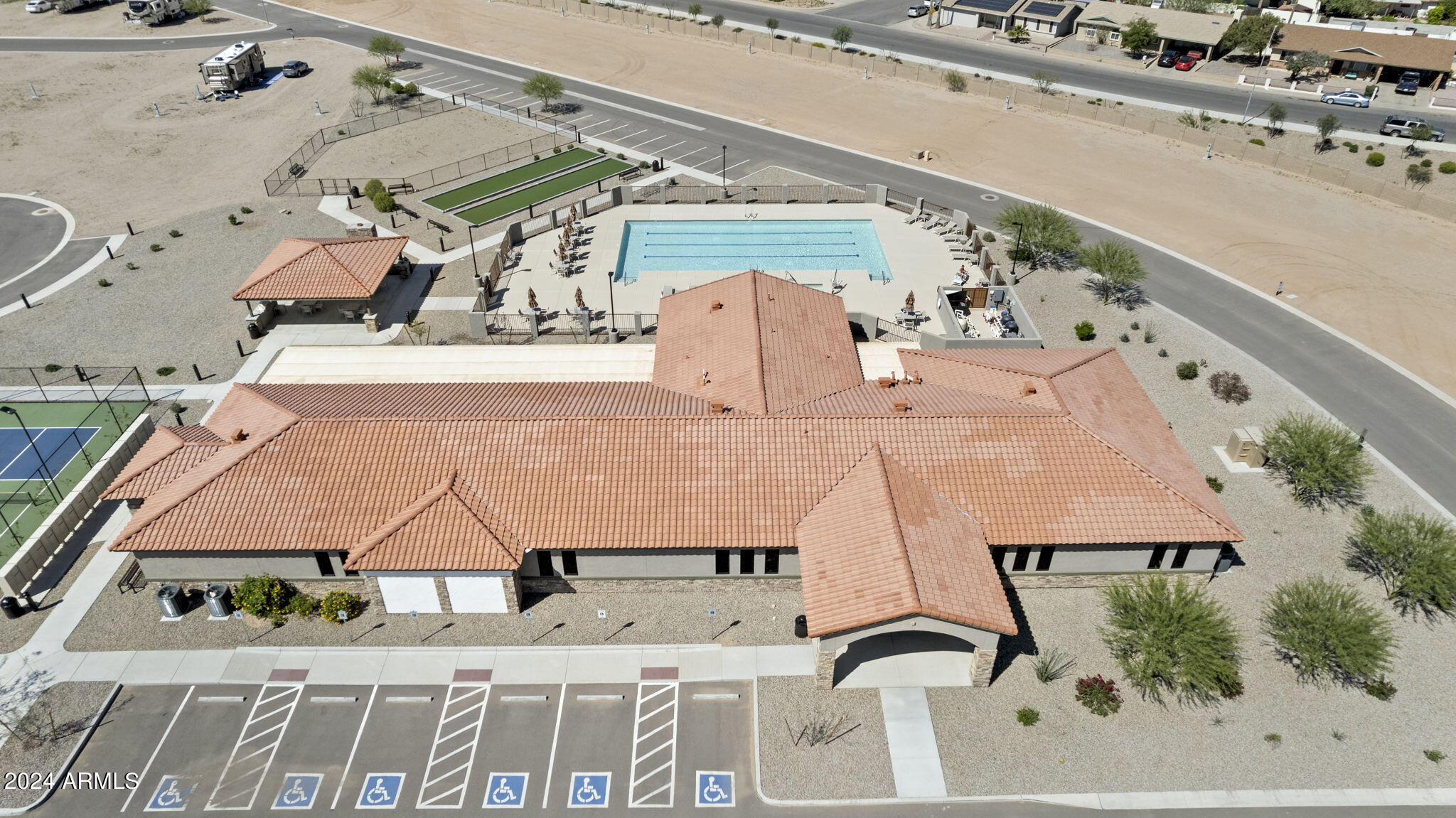 312 E ONEIL Drive, 144