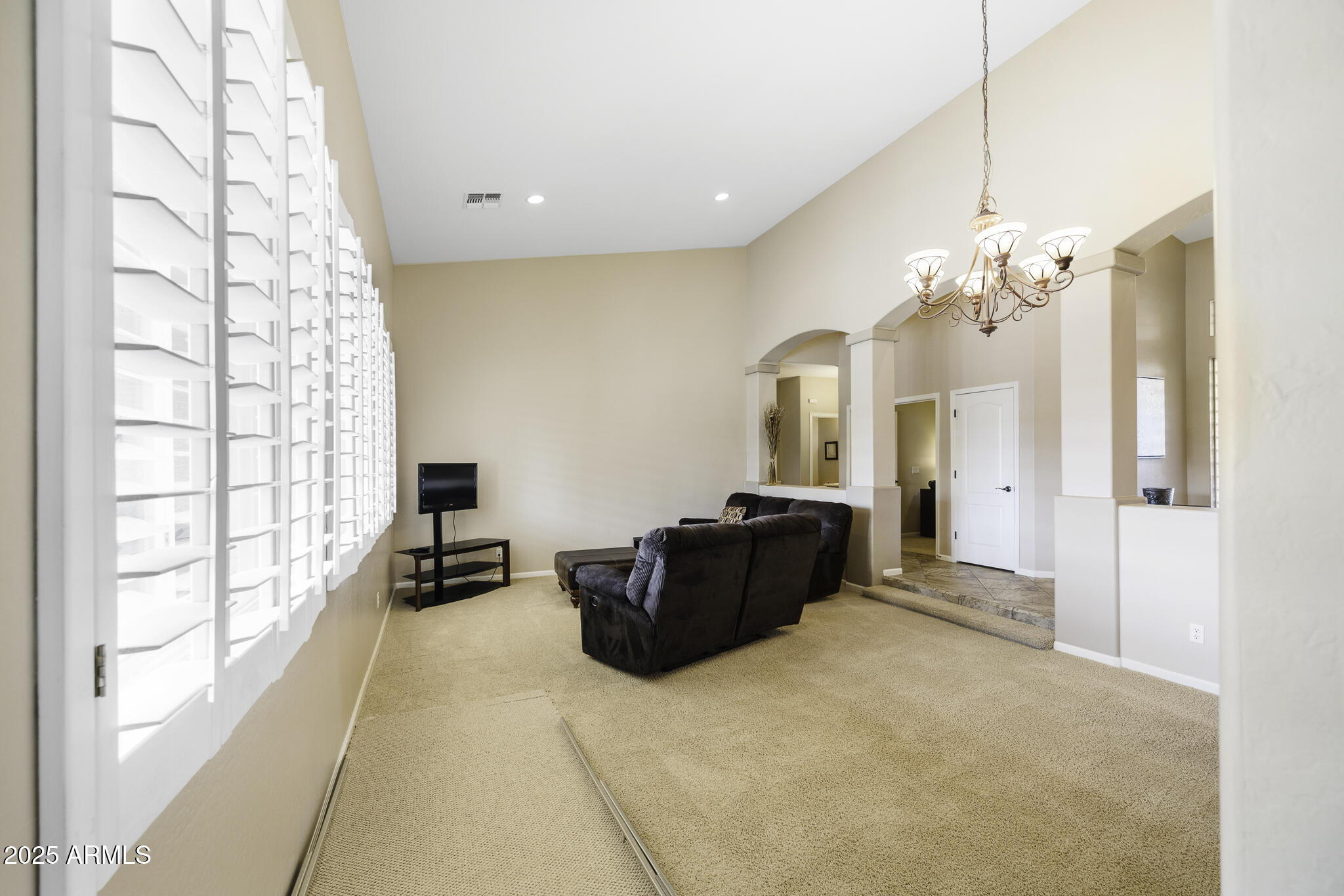 43271 W MCCLELLAND Drive