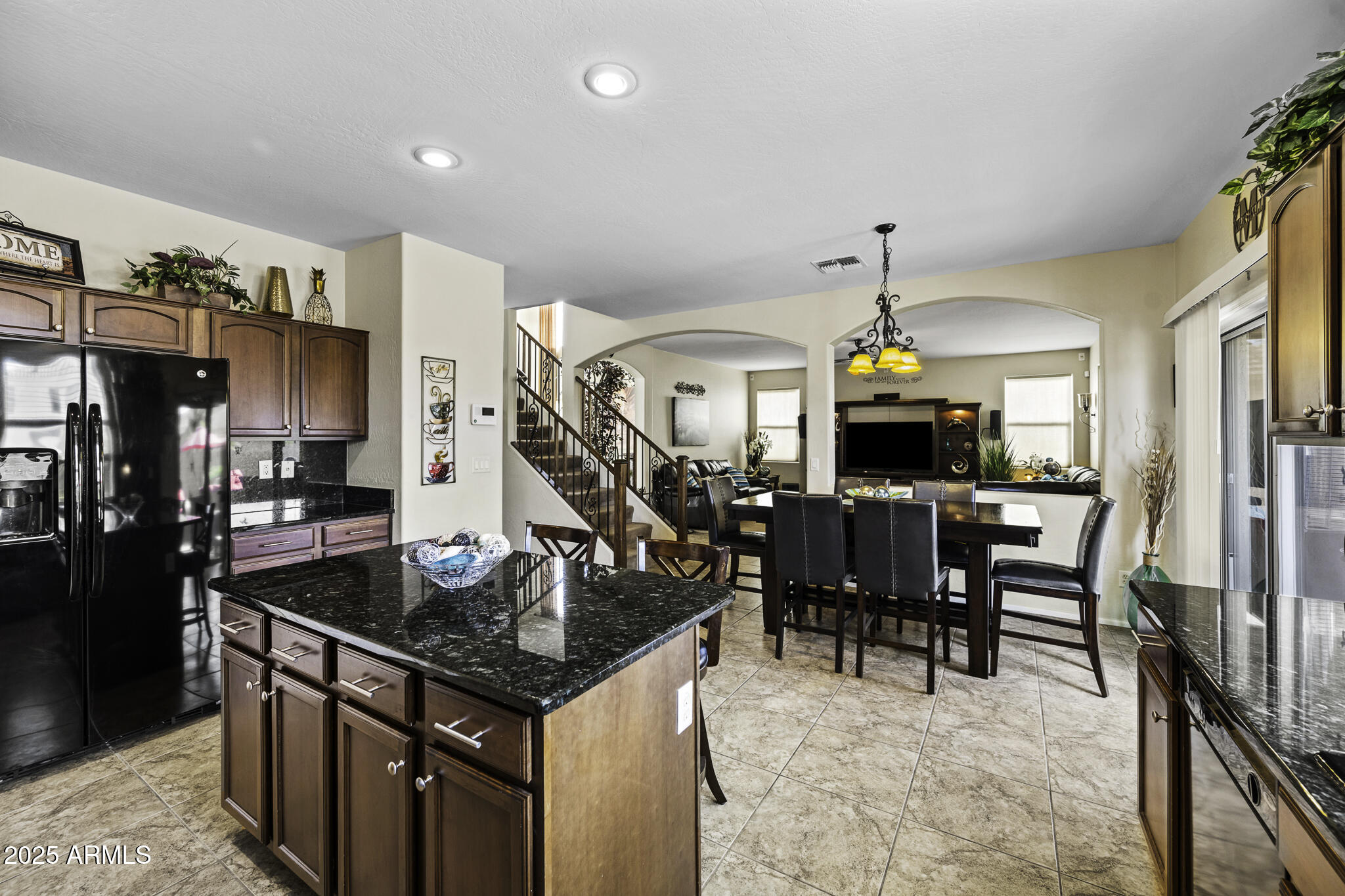 41209 W HAYDEN Drive