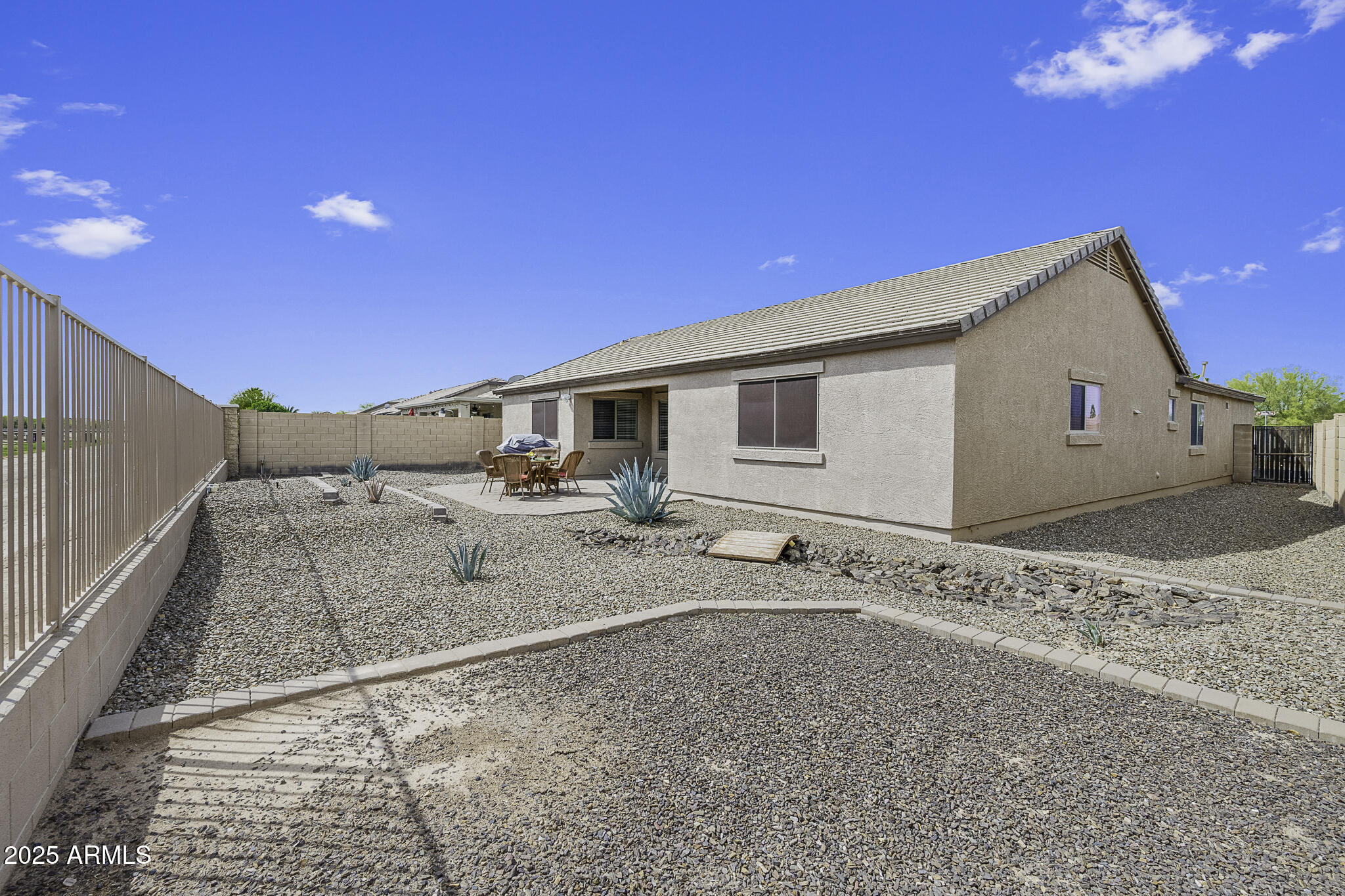 19953 N BUSTOS Way