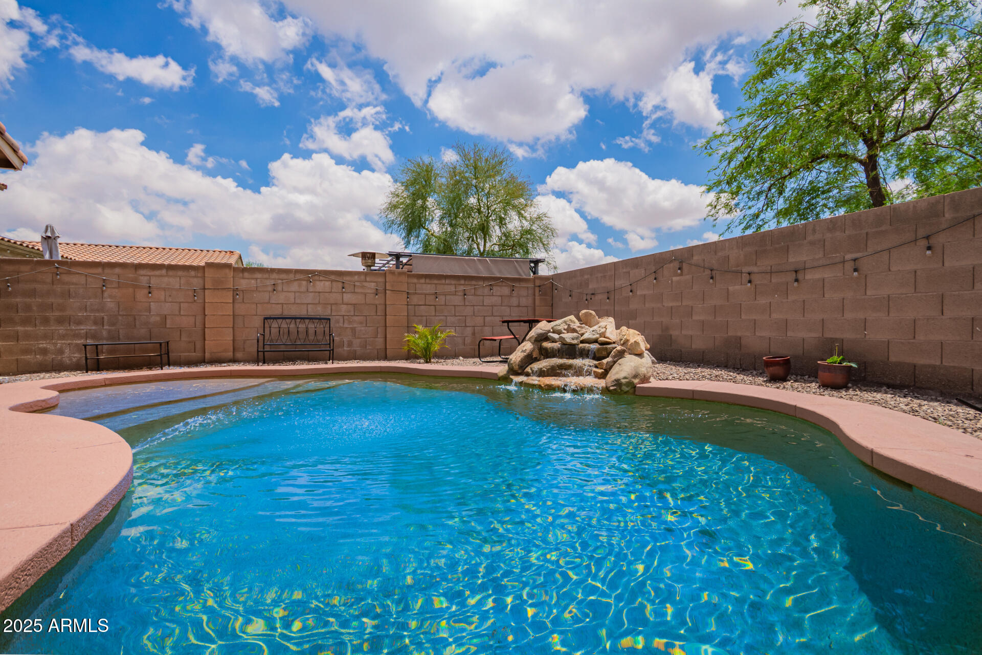 45309 W GAVILAN Drive