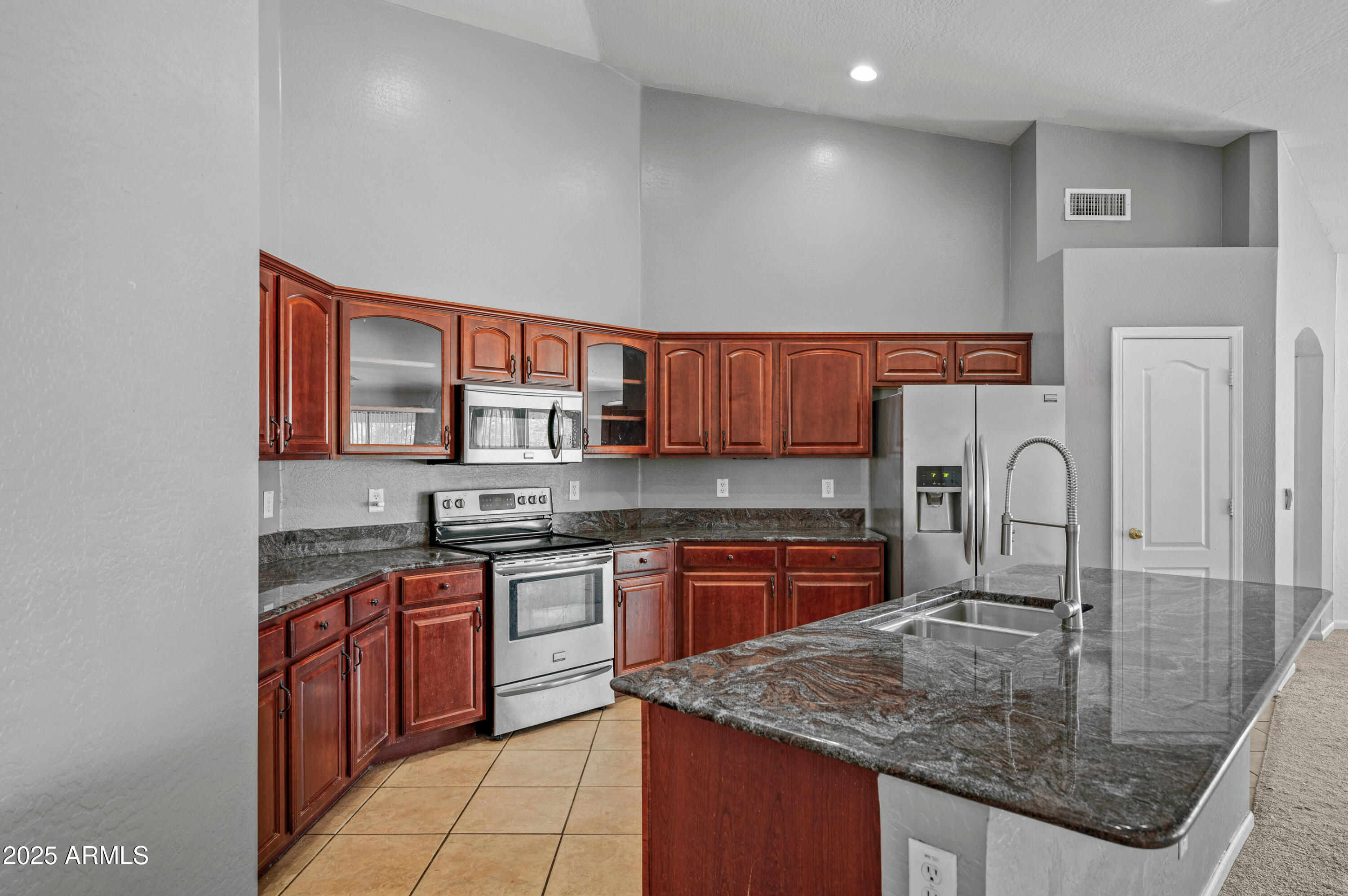 3475 N EXCALIBUR Place