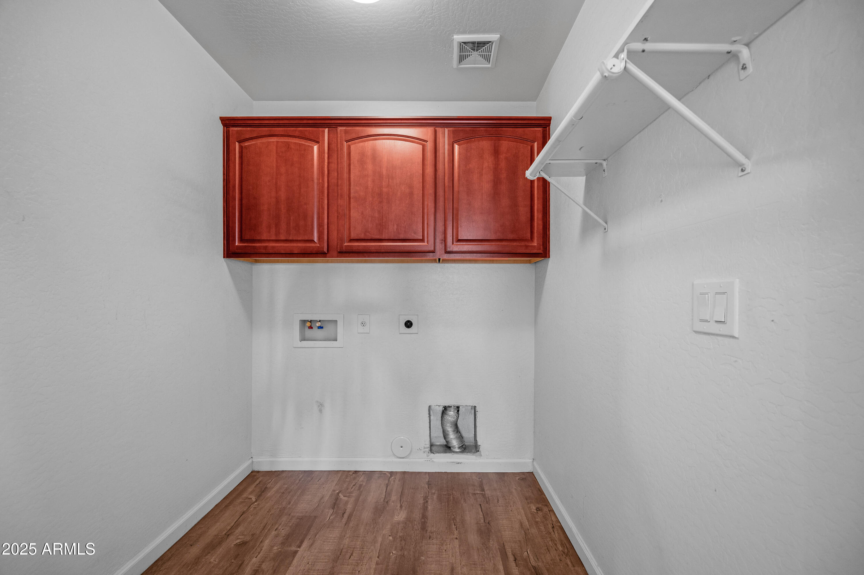 3475 N EXCALIBUR Place