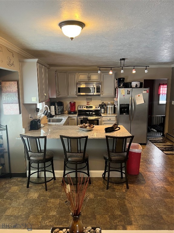 3201 Floral Boulevard