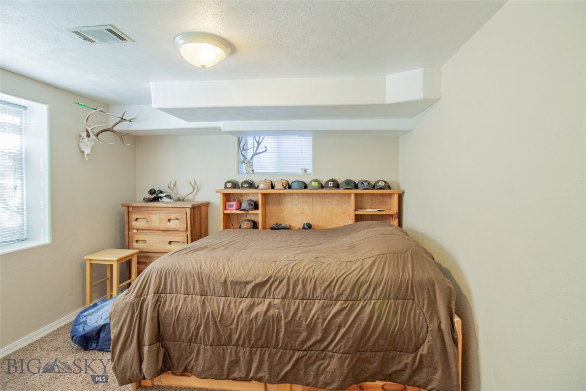 3541 Willoughby Avenue