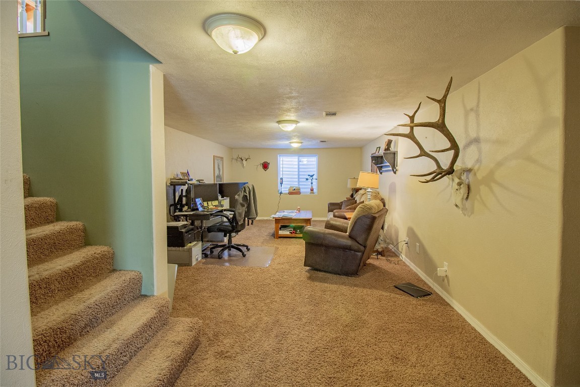 3541 Willoughby Avenue