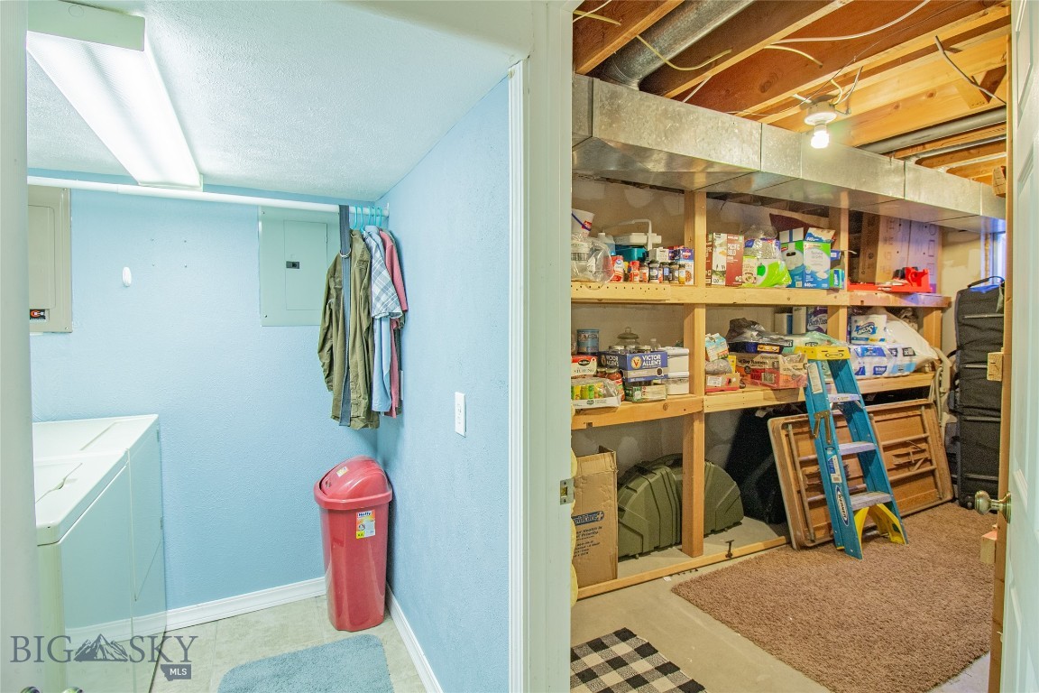 3541 Willoughby Avenue