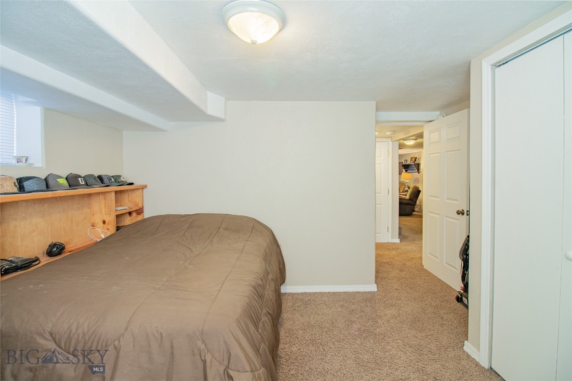 3541 Willoughby Avenue