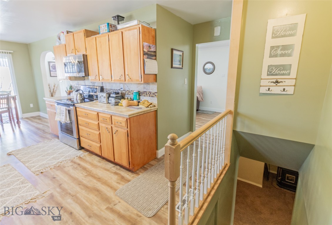 3541 Willoughby Avenue