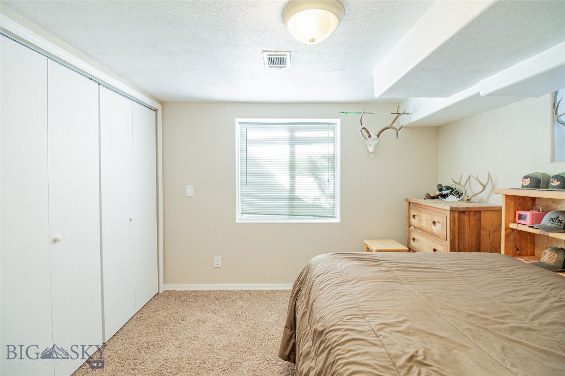 3541 Willoughby Avenue