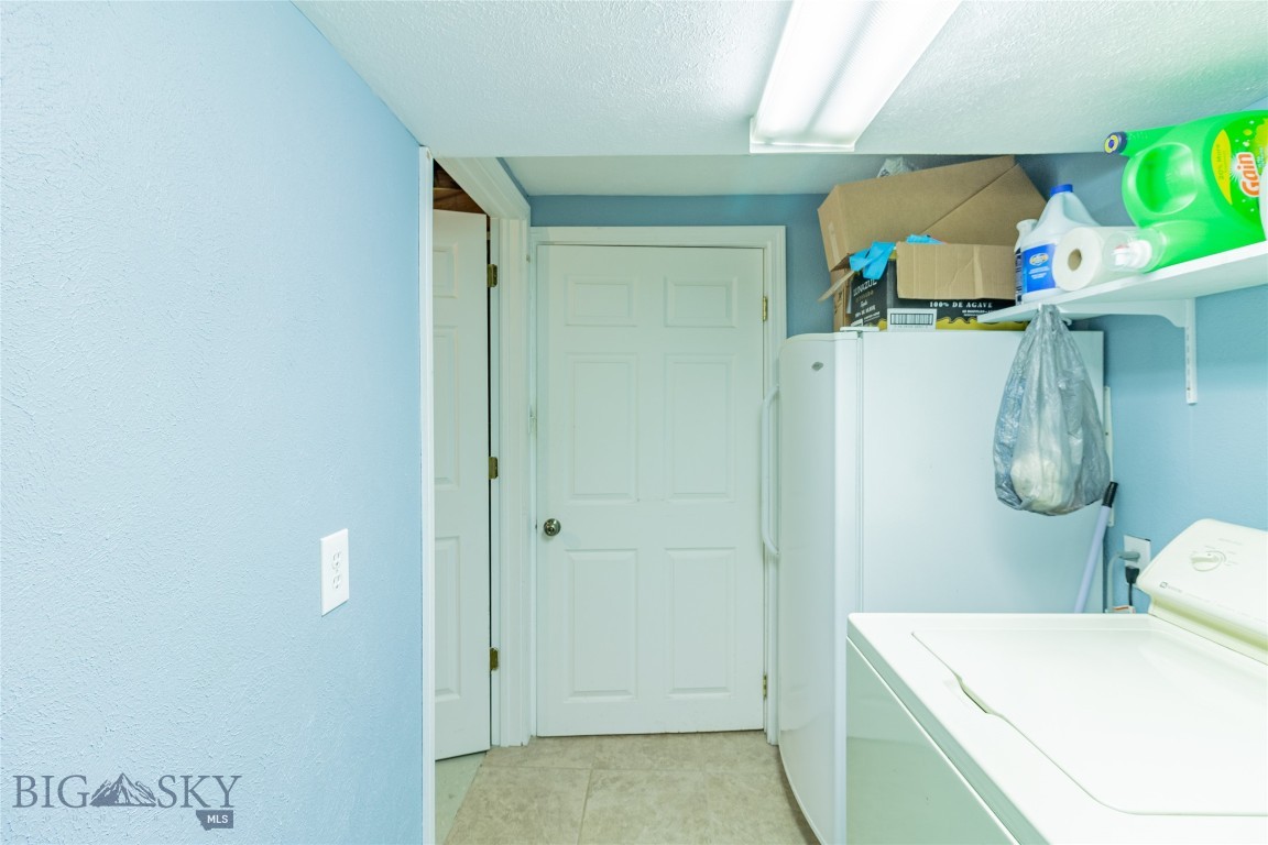 3541 Willoughby Avenue