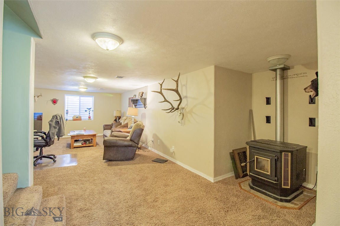 3541 Willoughby Avenue